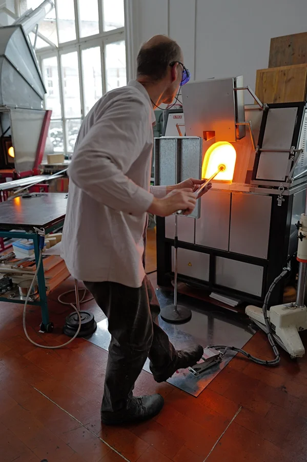 1150deg-art_hotshop_Schelle2.webp