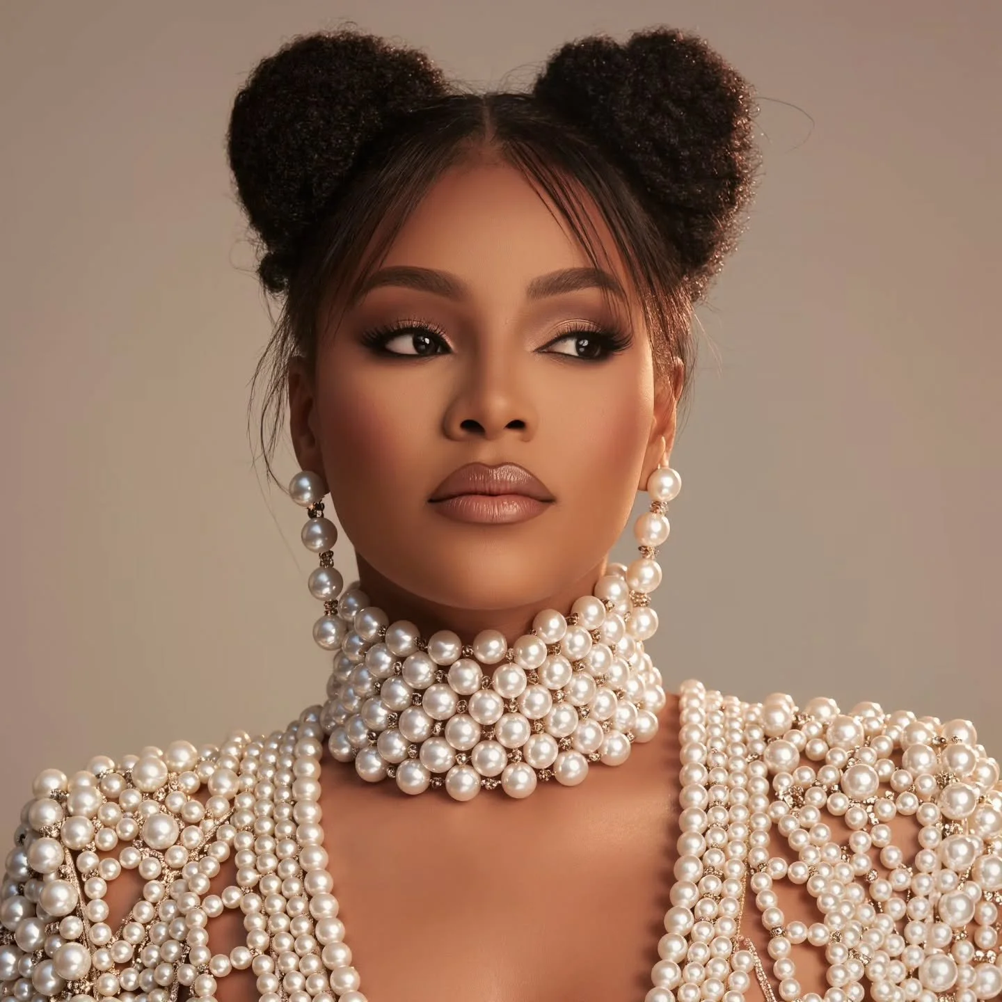 Editorial luxury without compromise.

This carousel showcases how AYORA&Eacute; creates global, mixed-heritage fashion visuals with true editorial restraint, couture realism, and material-accurate beauty. 

If you are a fashion, beauty, or jewellery 