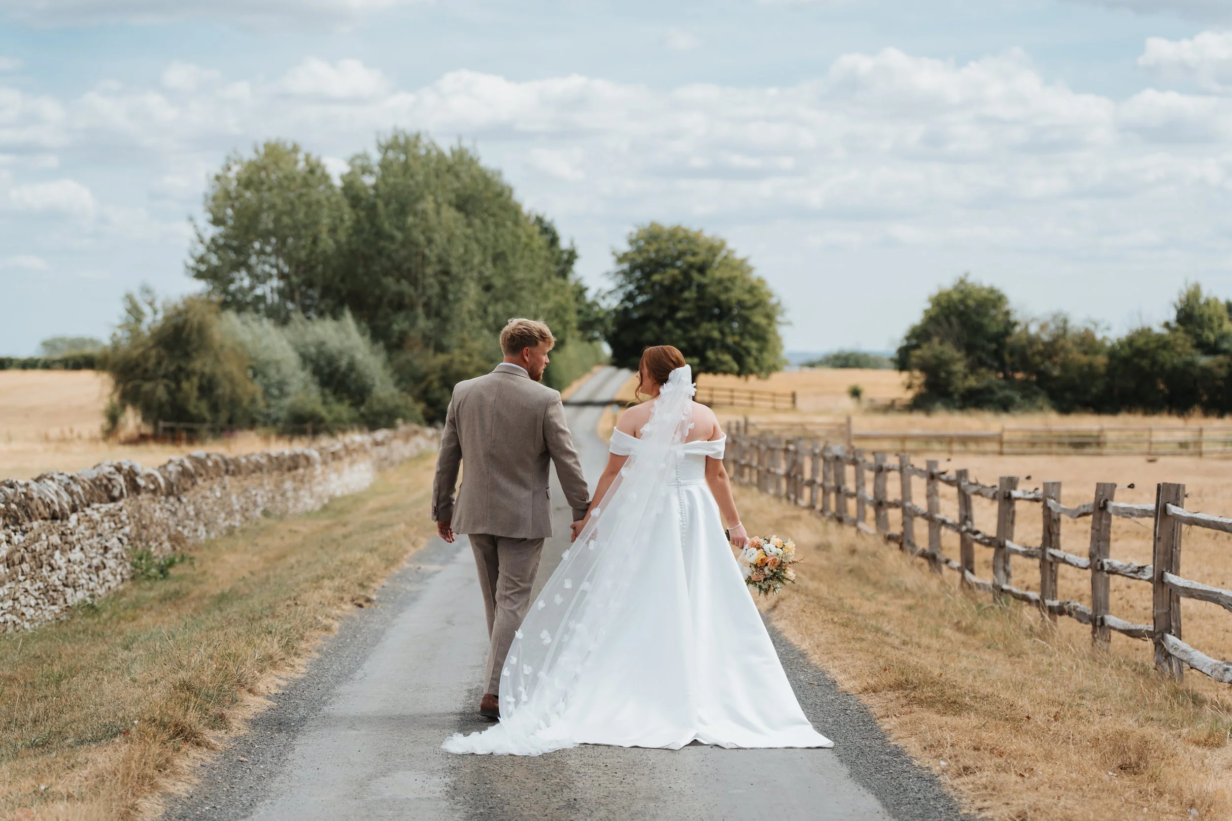 J&R-Oxleaze-01.08.26-756.jpg