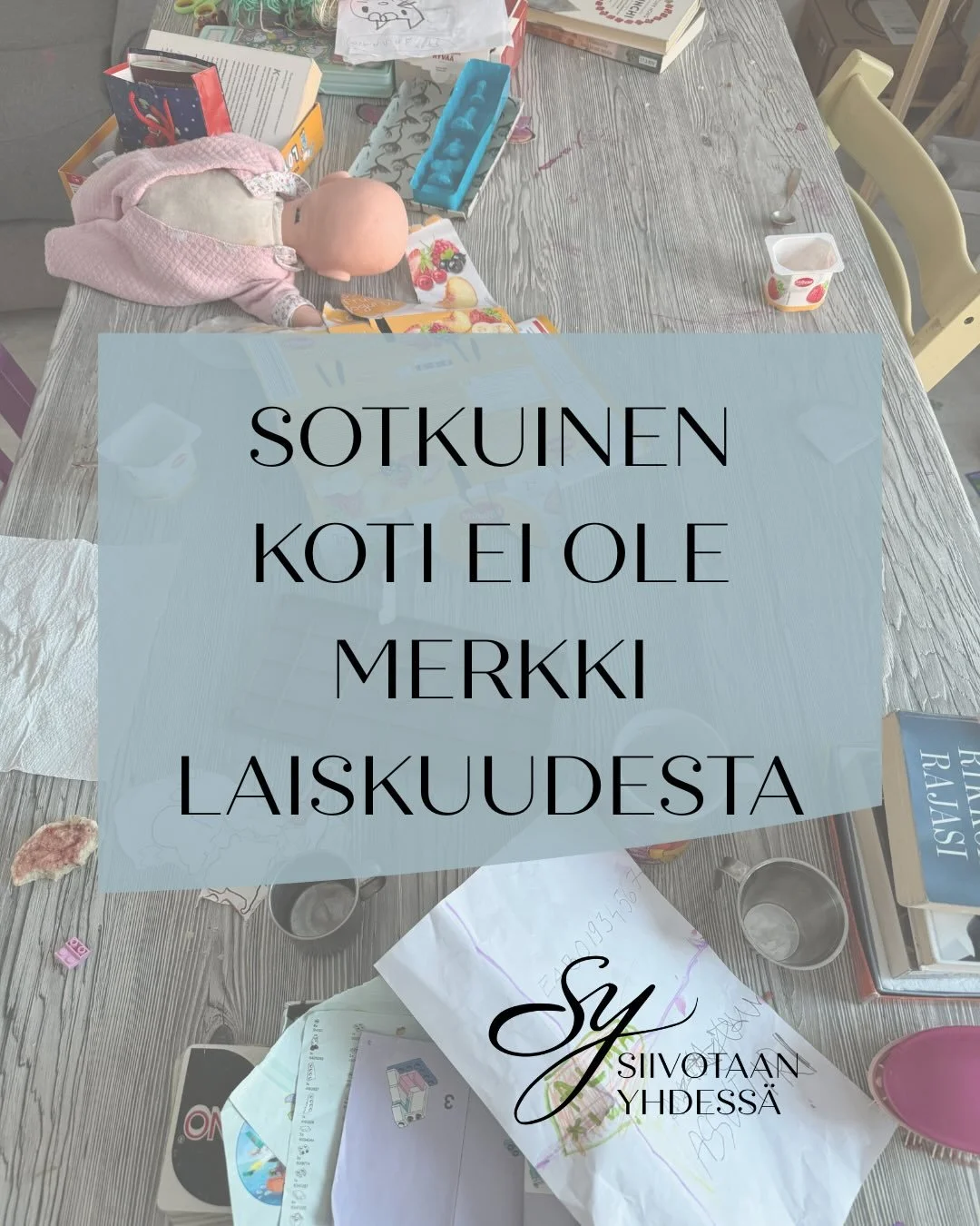🌿

Yksik&auml;&auml;n sotkuinen koti tai sen asukas ei kaipaa en&auml;&auml; yht&auml;&auml;n ilke&auml;&auml; sanaa vaan lempeytt&auml; ja rakkautta.

Moni kantaa kotinsa sotkusta h&auml;pe&auml;&auml;.
Ajatellaan, ett&auml; pit&auml;isi p&auml;rj&