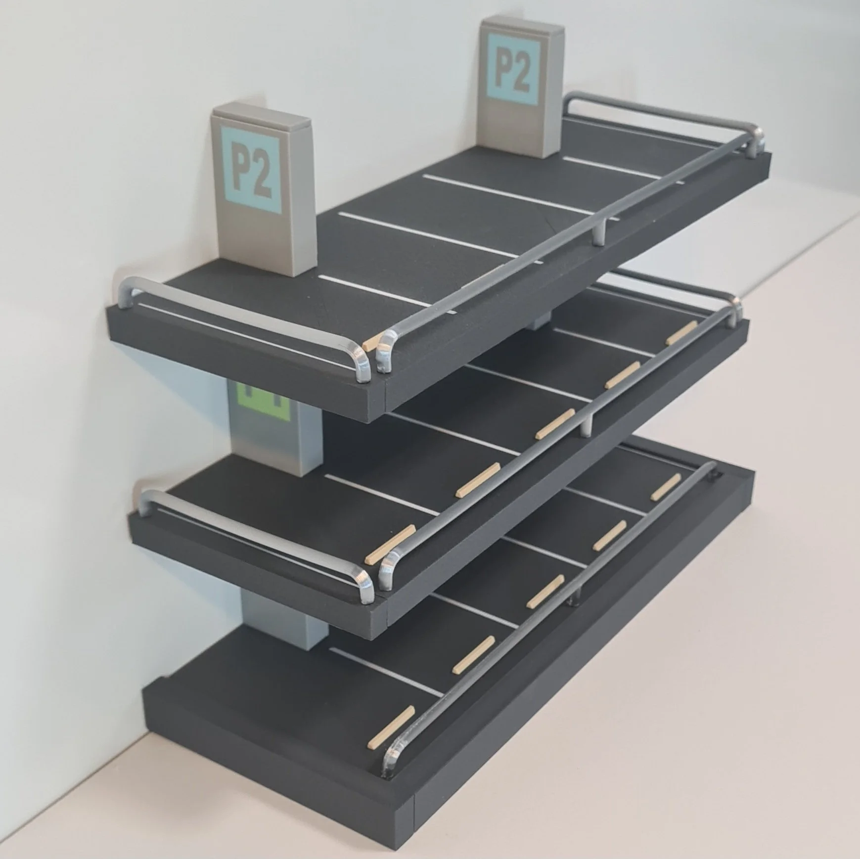 shokunin carpark diorama 64scale diecast.jpg