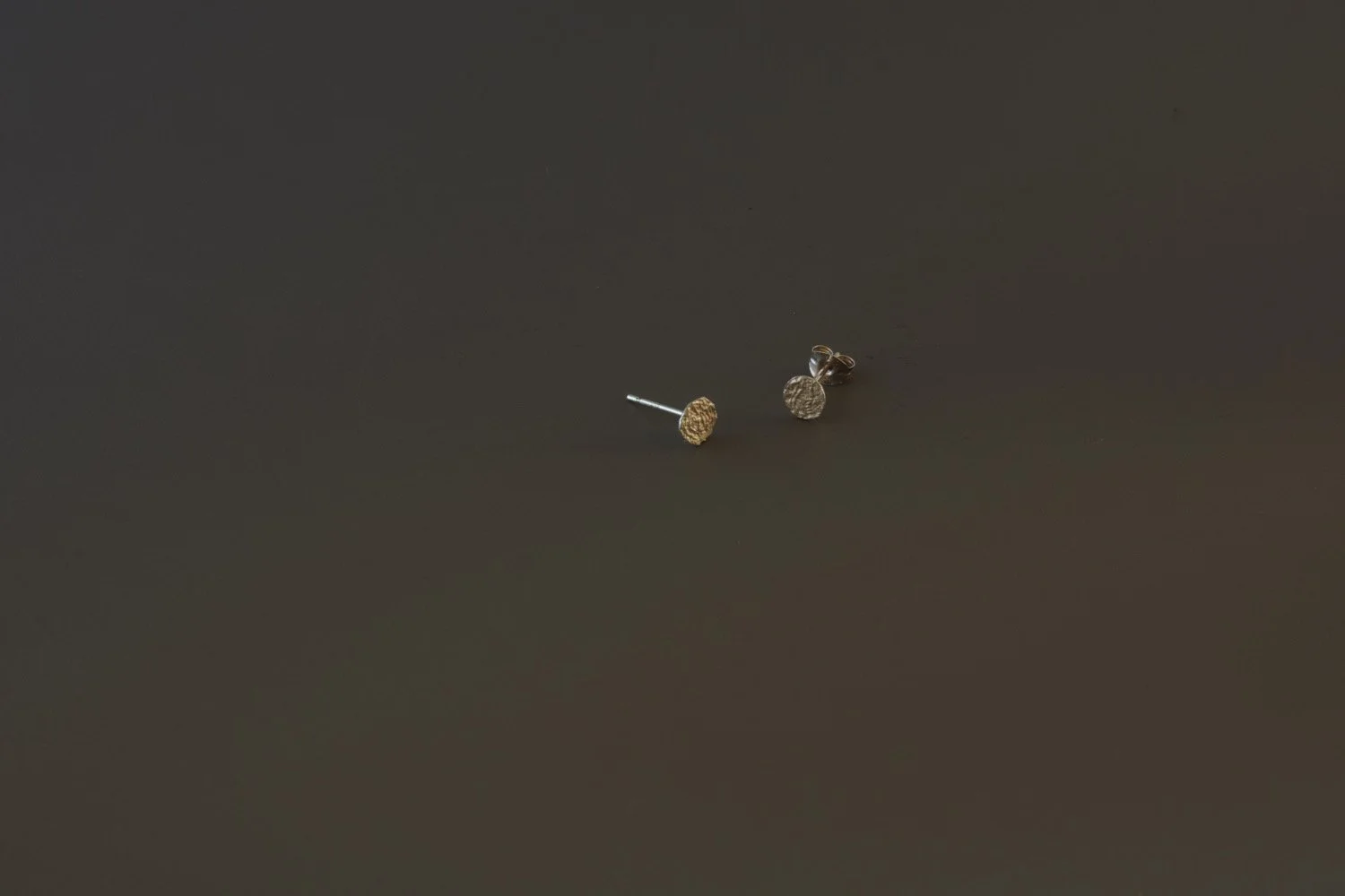 lace core studs02.jpg