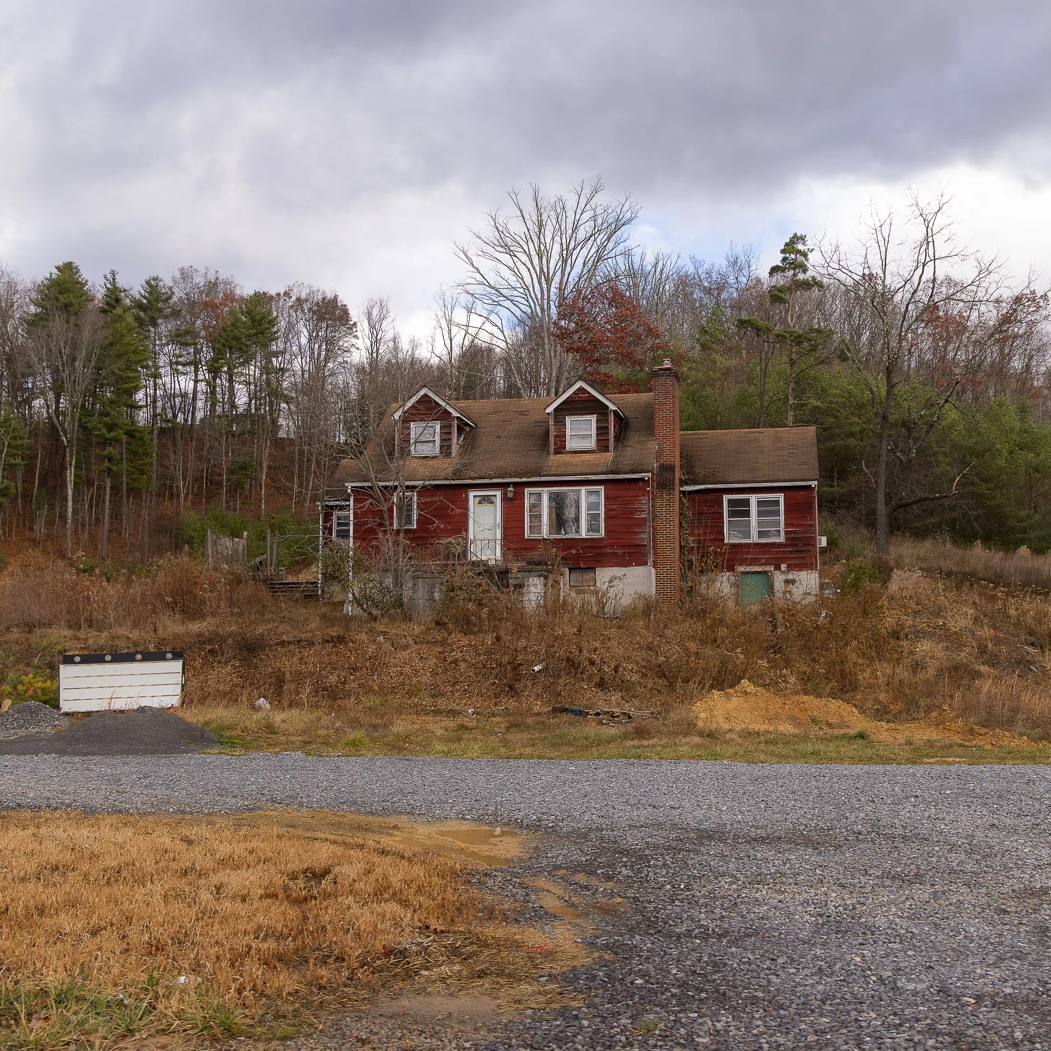 Old House Virginia-1.jpg