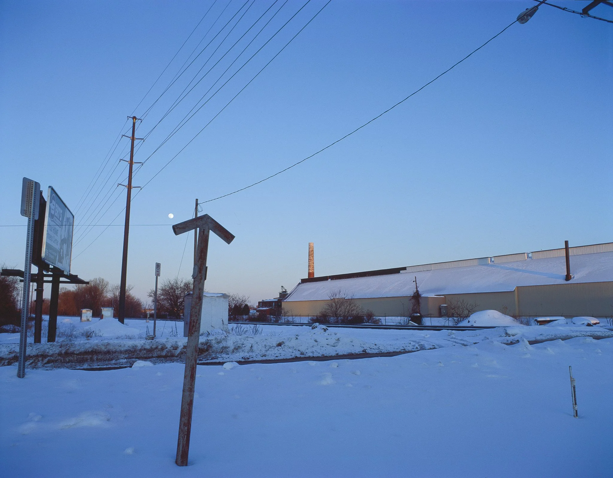 Full Moon Rising Ektachrome 100-1.jpg