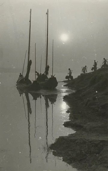 Dad's photos_sea.jpeg