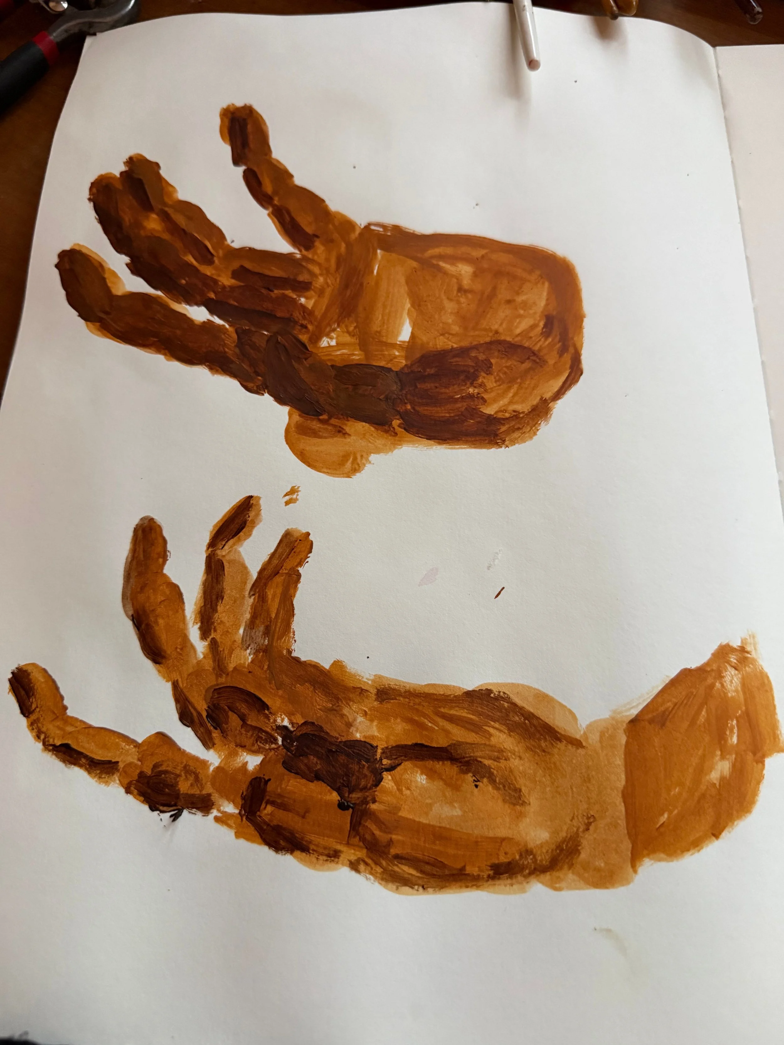 hands2.jpg