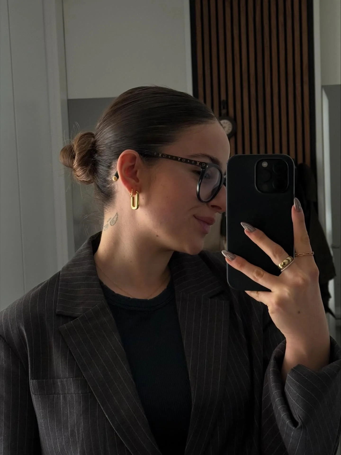 ✨ Recap of the last two months ✨

Caption:
Two months filled with creativity, learning, and beautiful transformations 🤍
From inspiring seminars to dreamy color changes and stylish cuts &mdash; it&rsquo;s been such an exciting time!

#balayage #educa