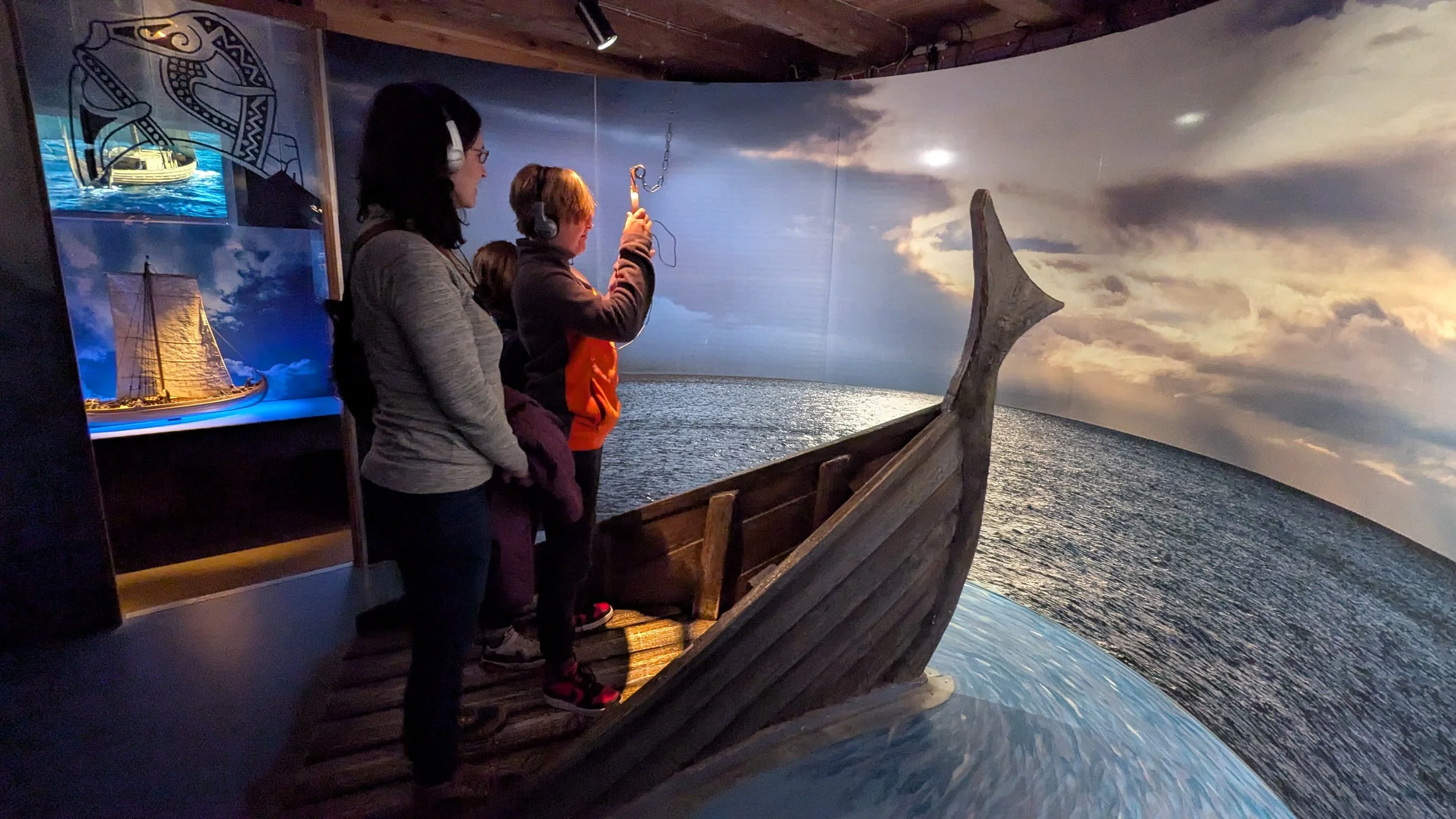 The Settlement Center