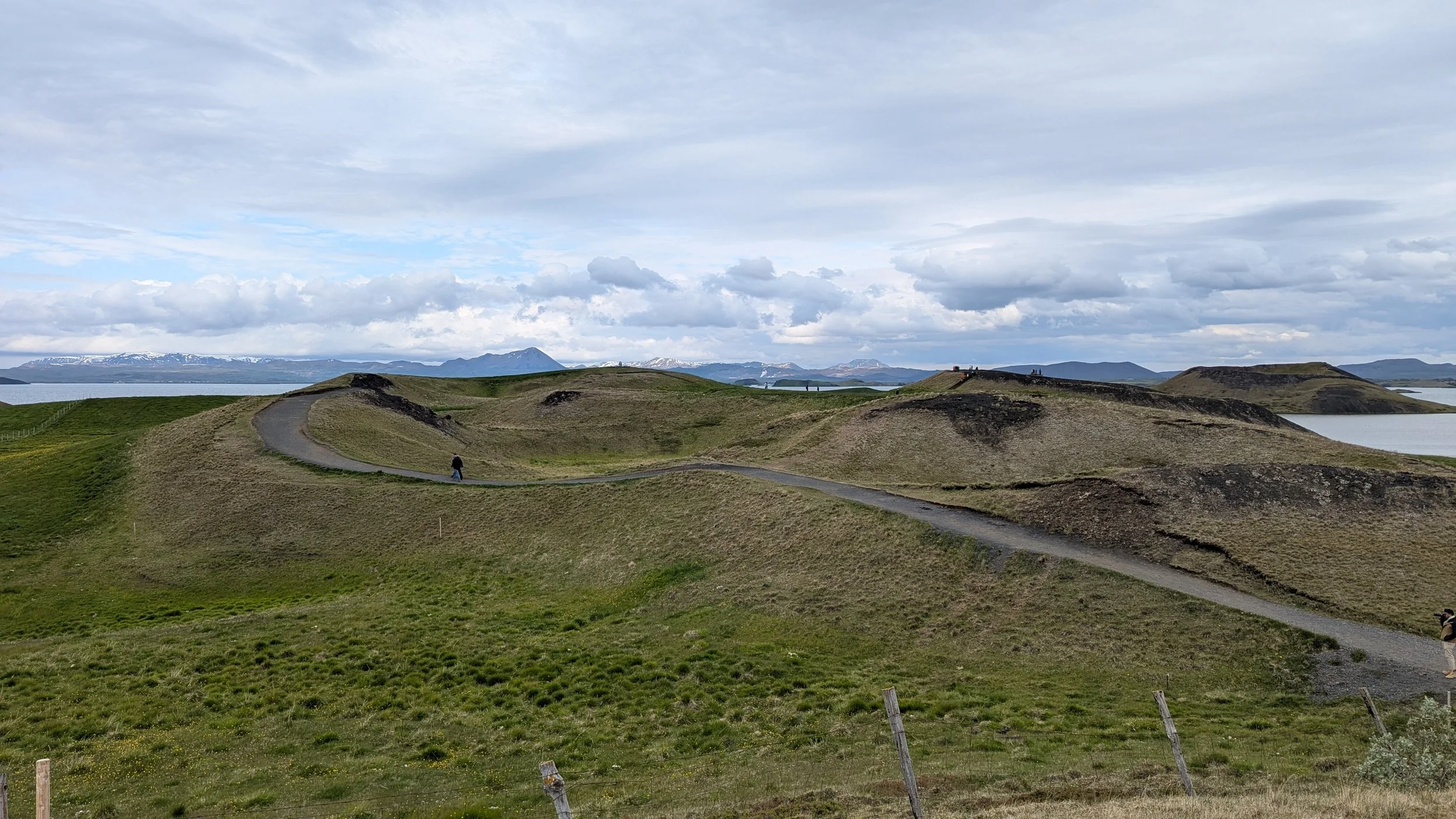 Skutustadagrig pseudo craters