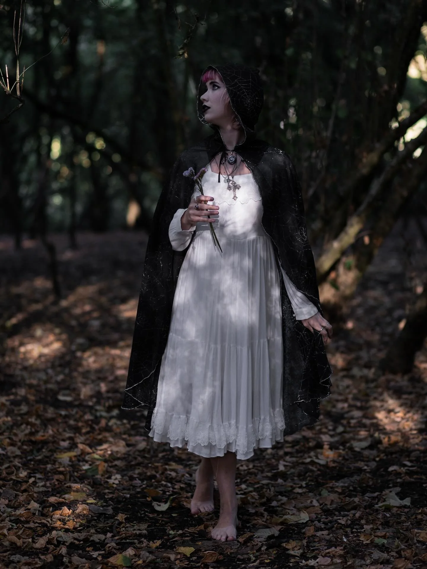 Another dream

From 'No Tears'

📸 myself

#gothic #gothicfashion #gothichorror