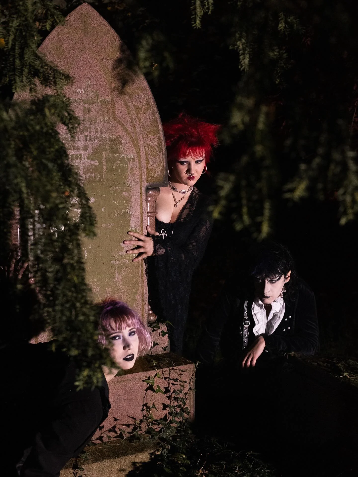 Made Us For Yourself

From 'No Tears'

📸 Myself

#gothic #gothicfashion #fashionphotography