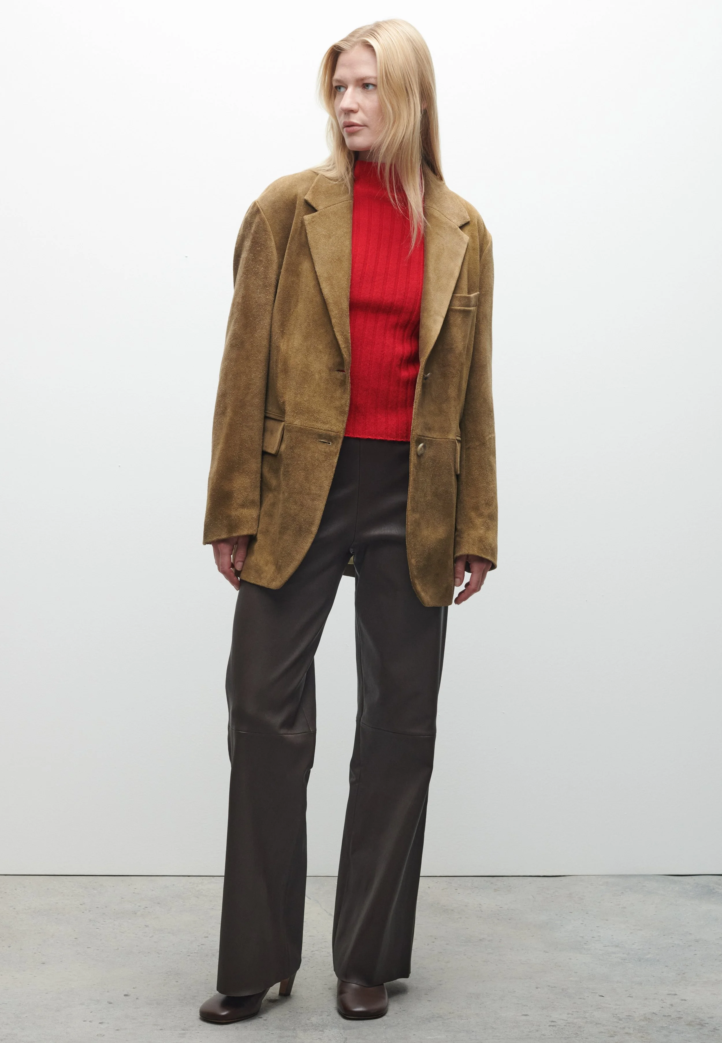 LOOK11  BENNY GRITTY OLIVE#1074.jpg