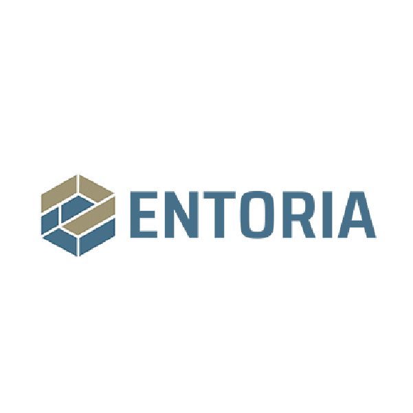Logo d'Entoria avec un symbole 3D en forme de cube et le nom 'ENTORIA' en bleu.