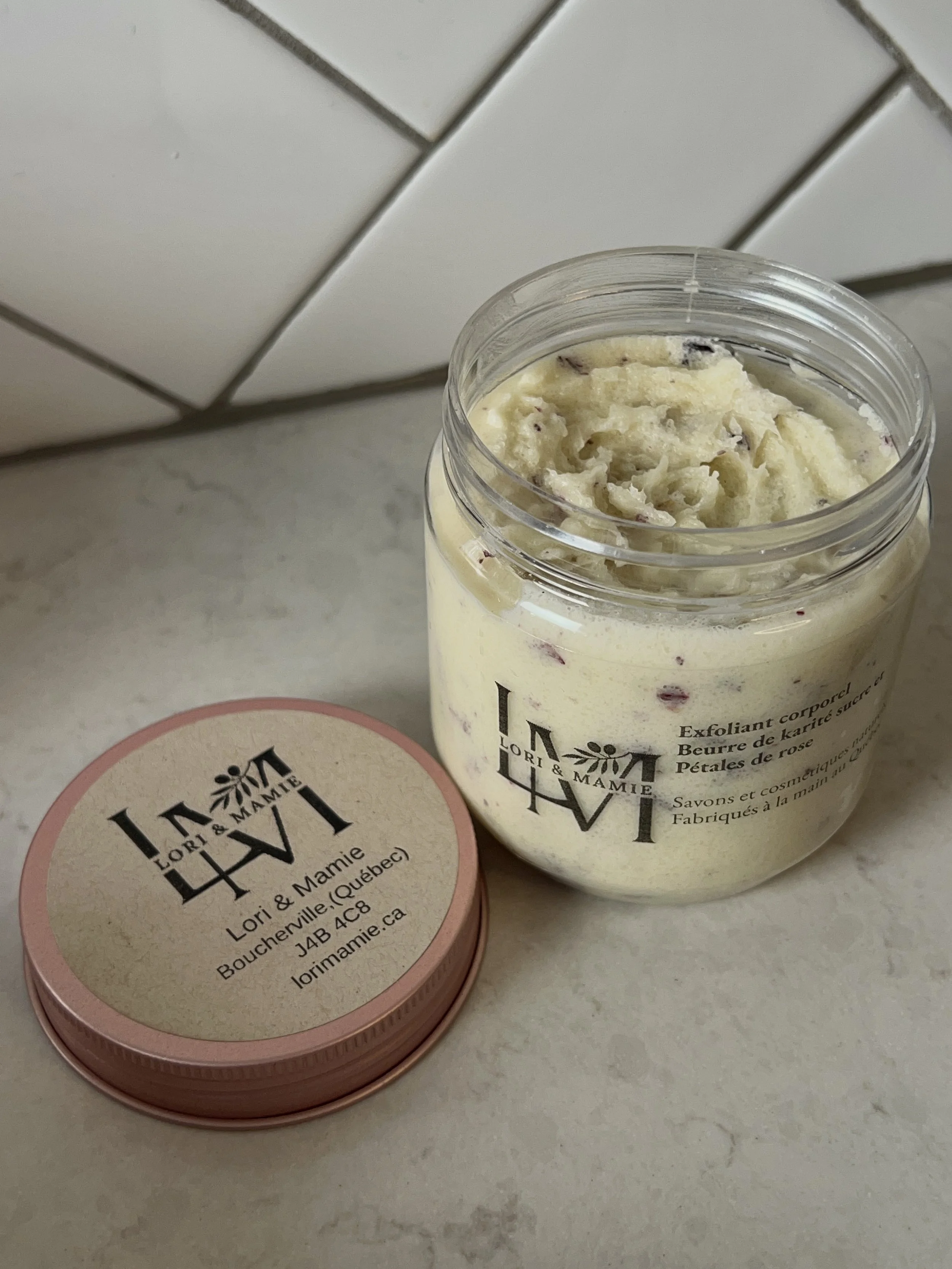 Exfoliant Beurre de karité & Rose