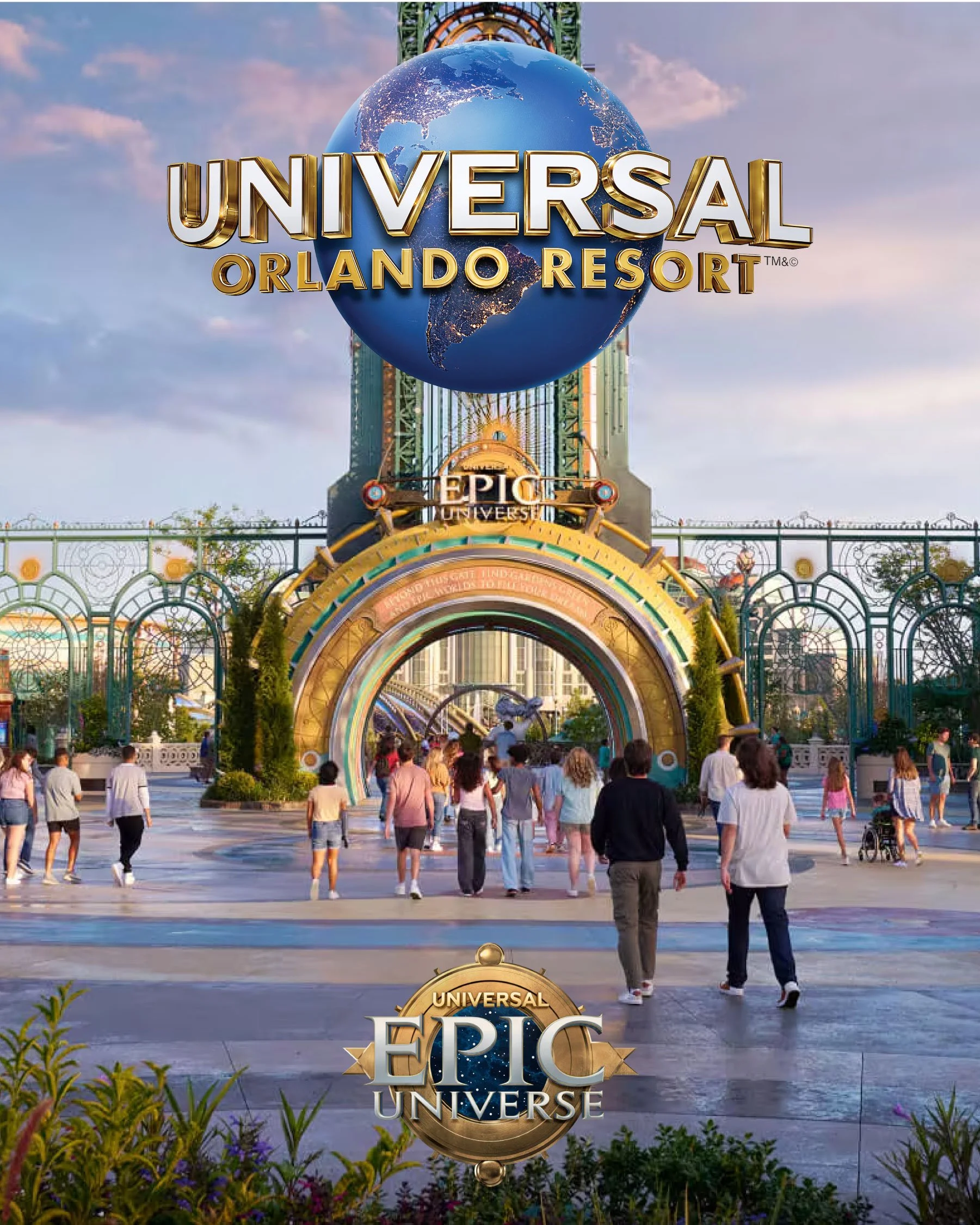 Entrada a Universal Orlando Resort con una gran esfera y el cartel de Epic Universe en el fondo, con varios visitantes caminando hacia la entrada en un atardecer.