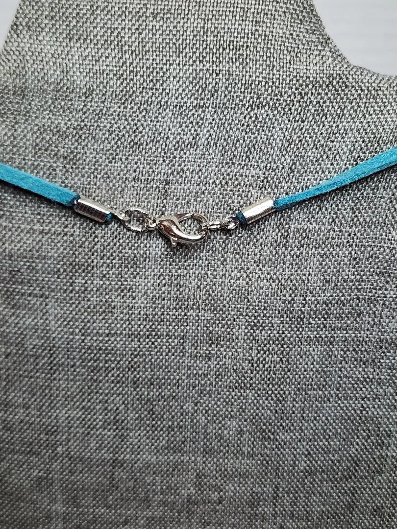 T statement necklace clasp.jpg