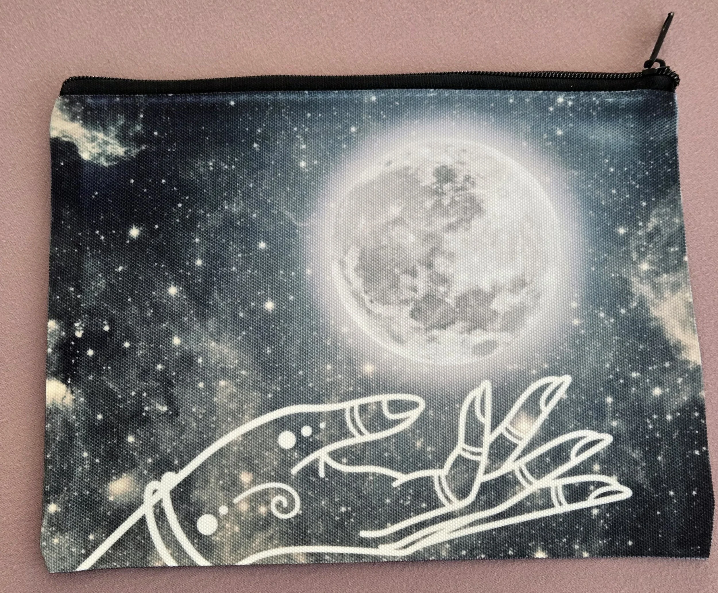 Moon Hand-Crystal pouch.JPG