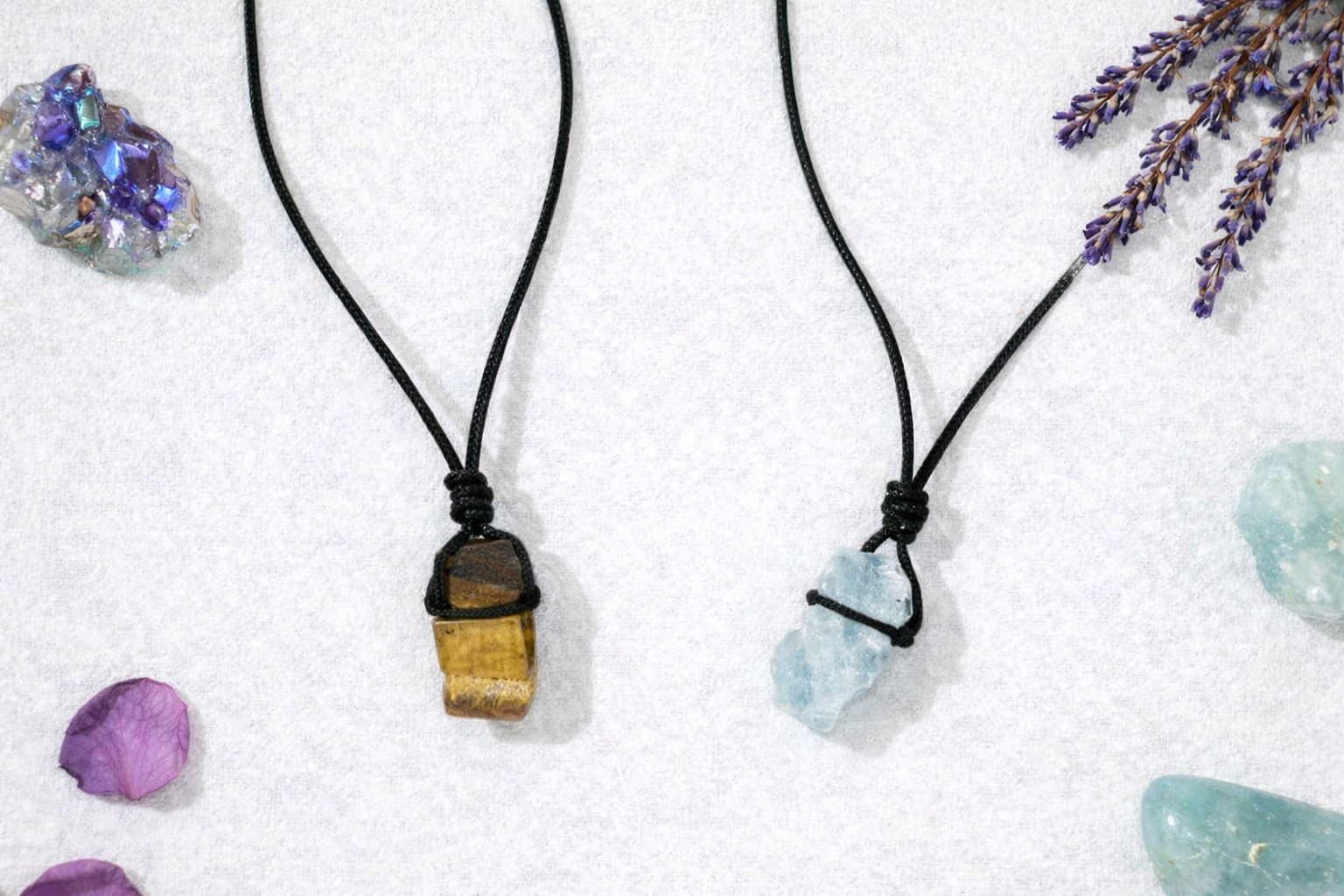 Aquamarine Tigers Eye Necklace on Cord.png