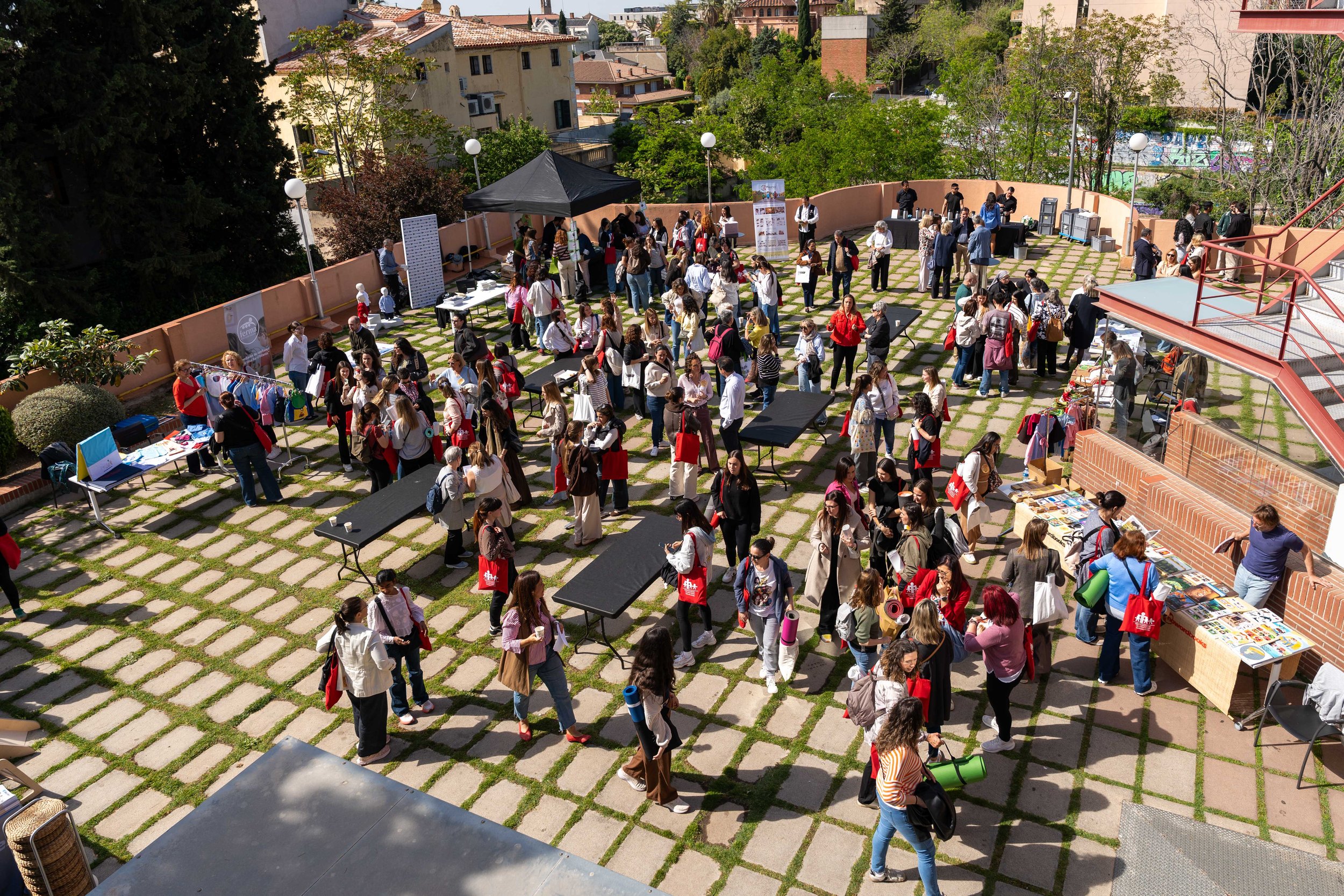 La XV Jornada Educativa reuneix prop de 180 professionals i reforça el diàleg amb el sector.