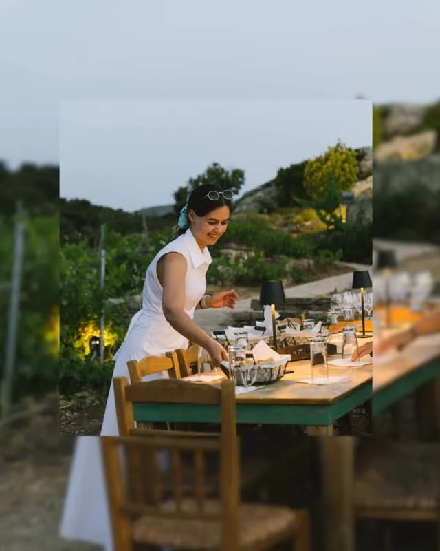 Welcome to Chios...

Chios. September 13&ndash;19.

Six days on a Greek island. Morning movement, shared meals, secluded swimming coves, medieval villages, and time that is all yours.

This is OLOS: an invitation to return to yourself.

Each day begi