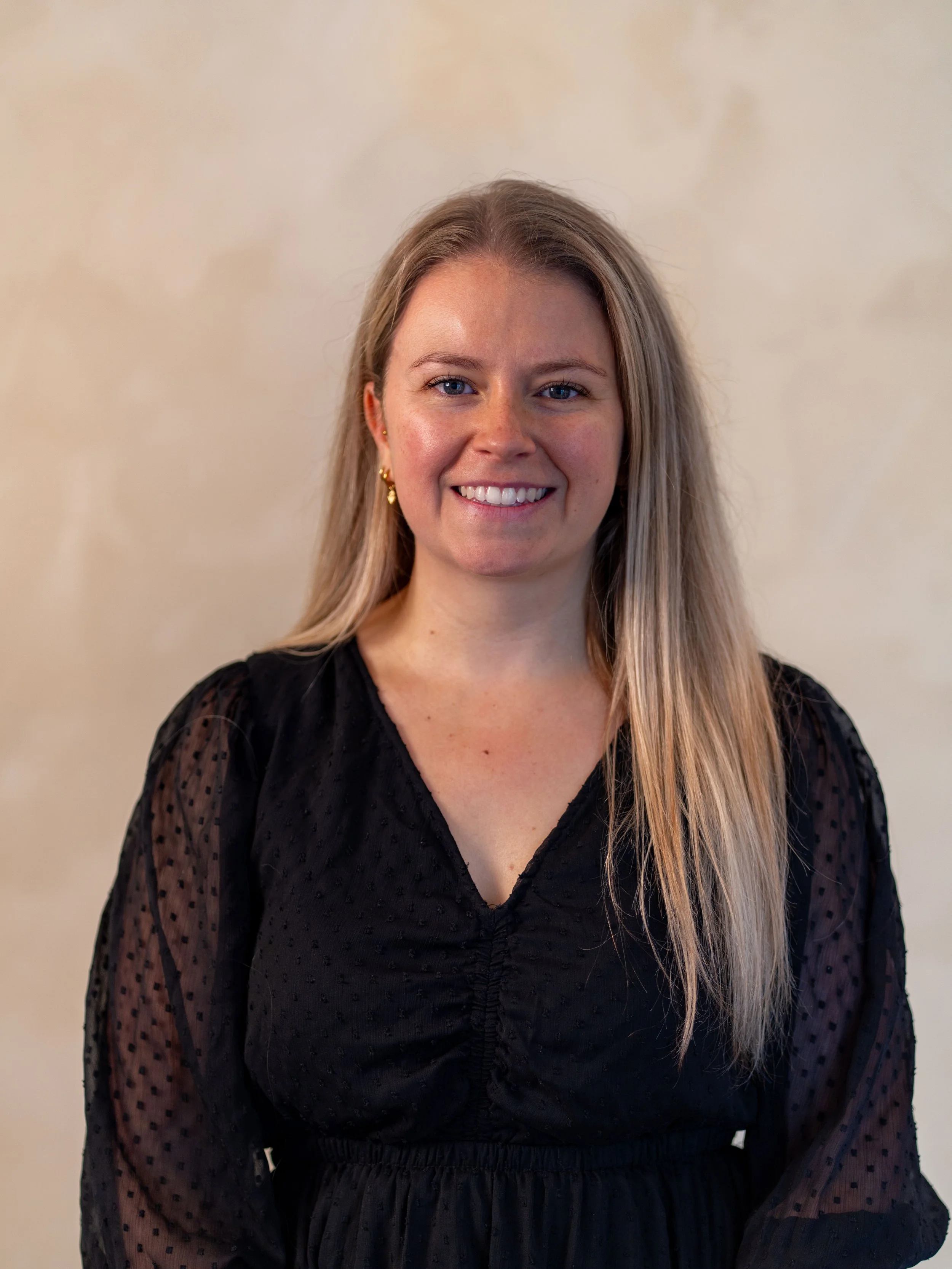 Thalia Decorte, Laserbehandeling Deinze en Lievegem, weg laseren van huidimperfecties, laseren van gepigmenteerde laesies, moedervlekken, laserontharing, acne, couperose, steelwratje