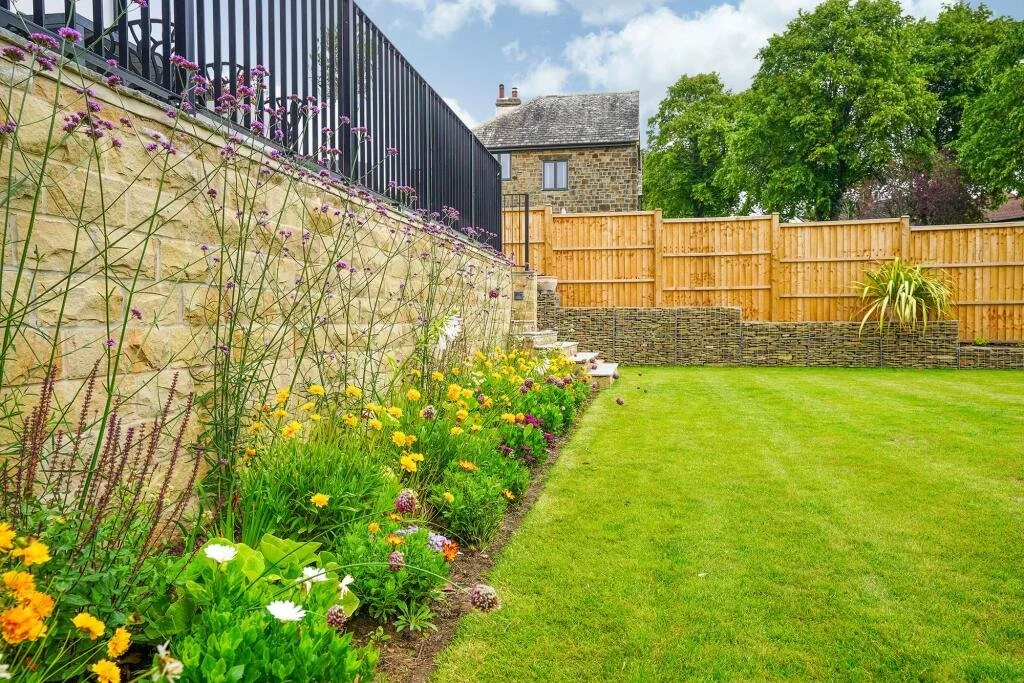 Dalewood Garden.jpeg