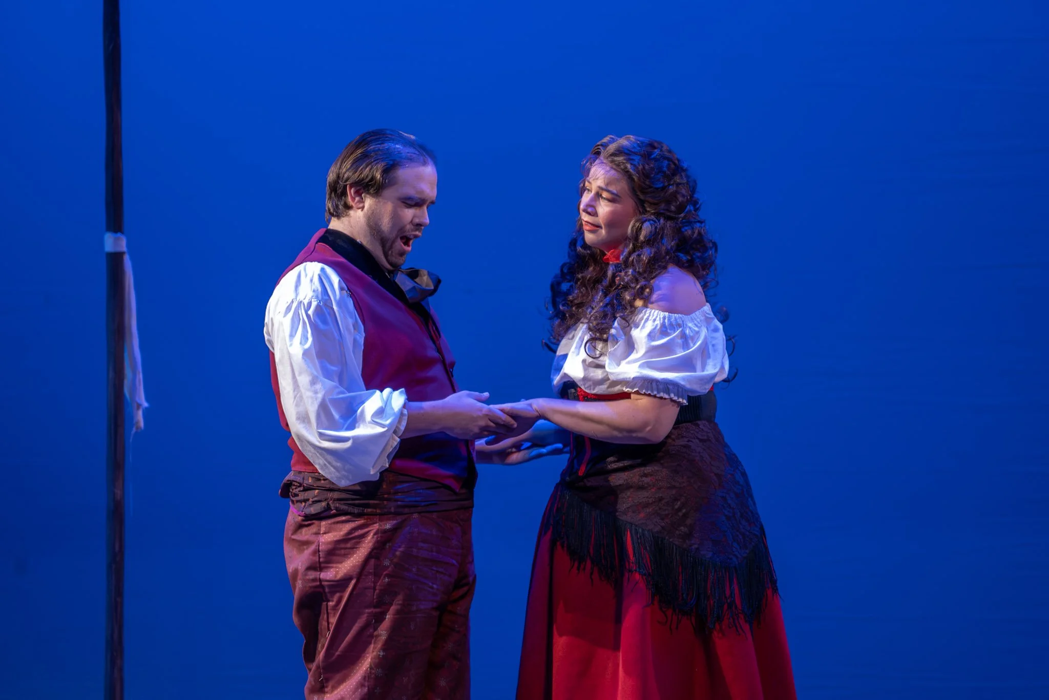 Nicholas Kilkenny and Andrea Bickford in BOU's production of PAGLIACCI, 2025.