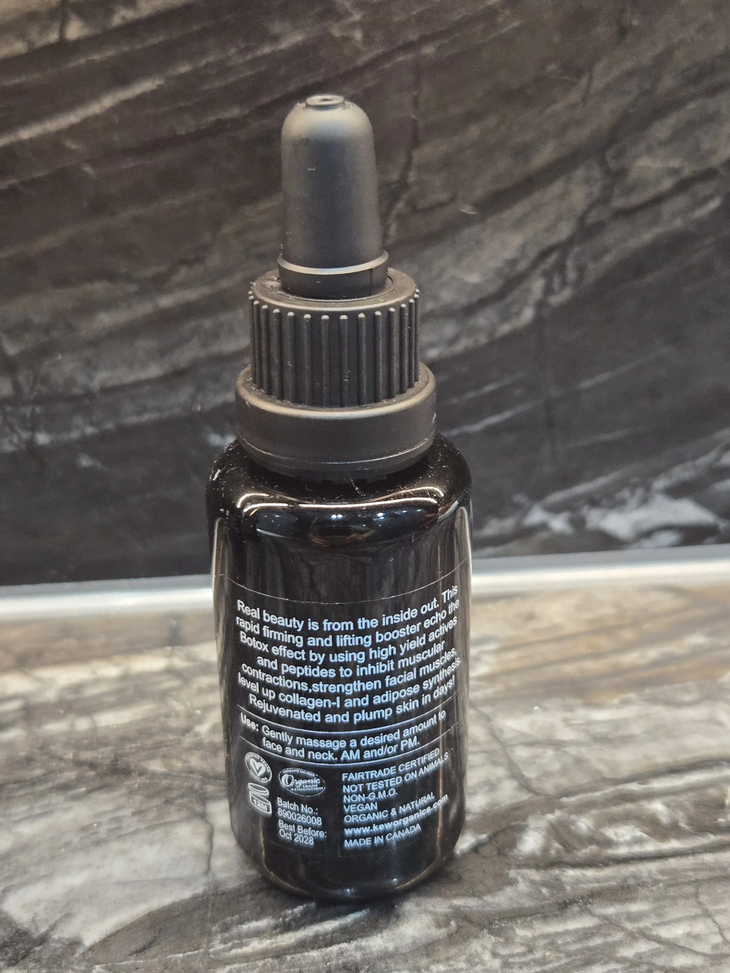 12 Kew Organics Dual Facelift Ageless Booster 30ml 223SGD_2.jpg