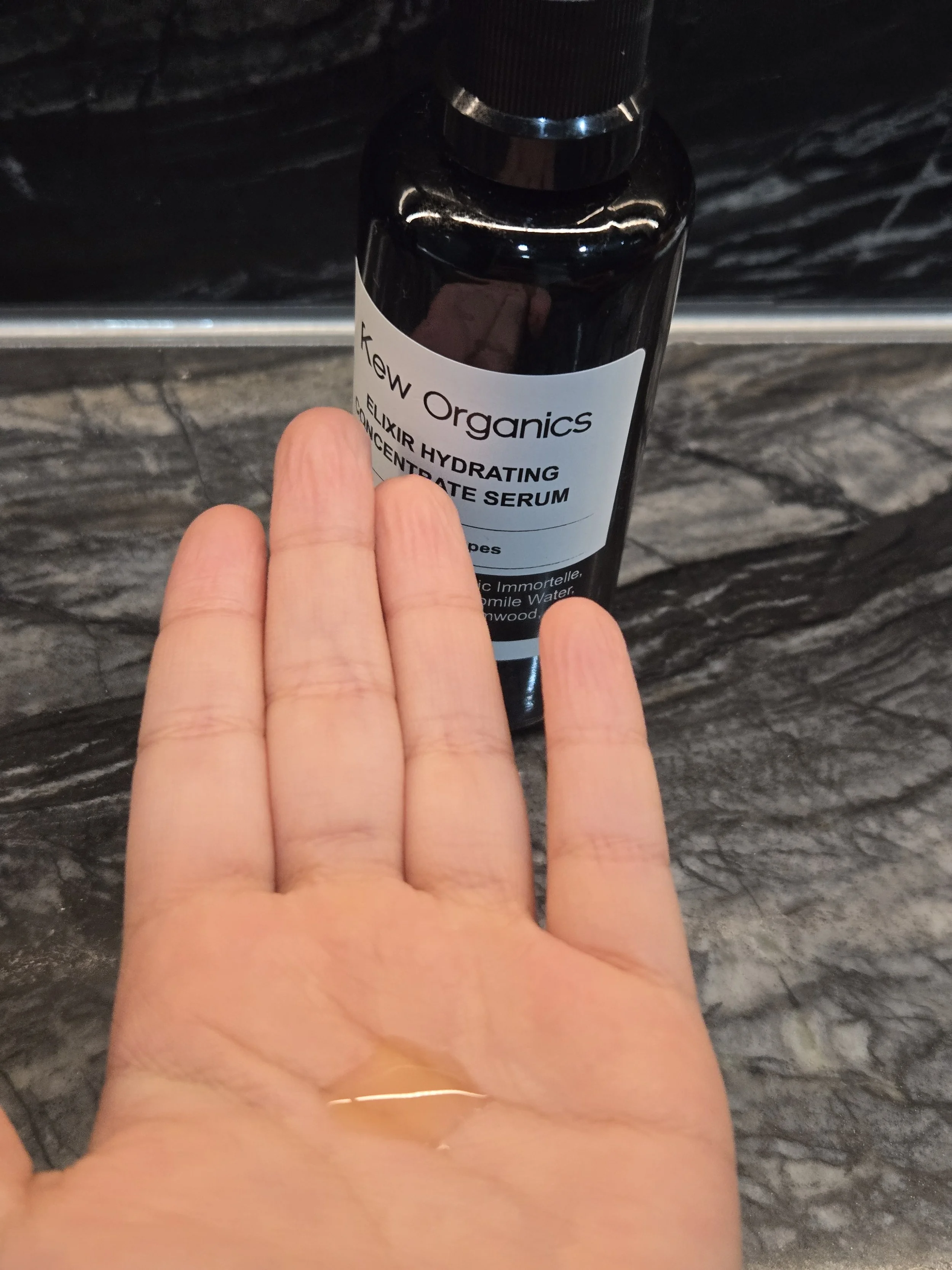 6 Kew Organics Elixir Hydrating Concentrate Serum 50ml_183SGD_2.jpg