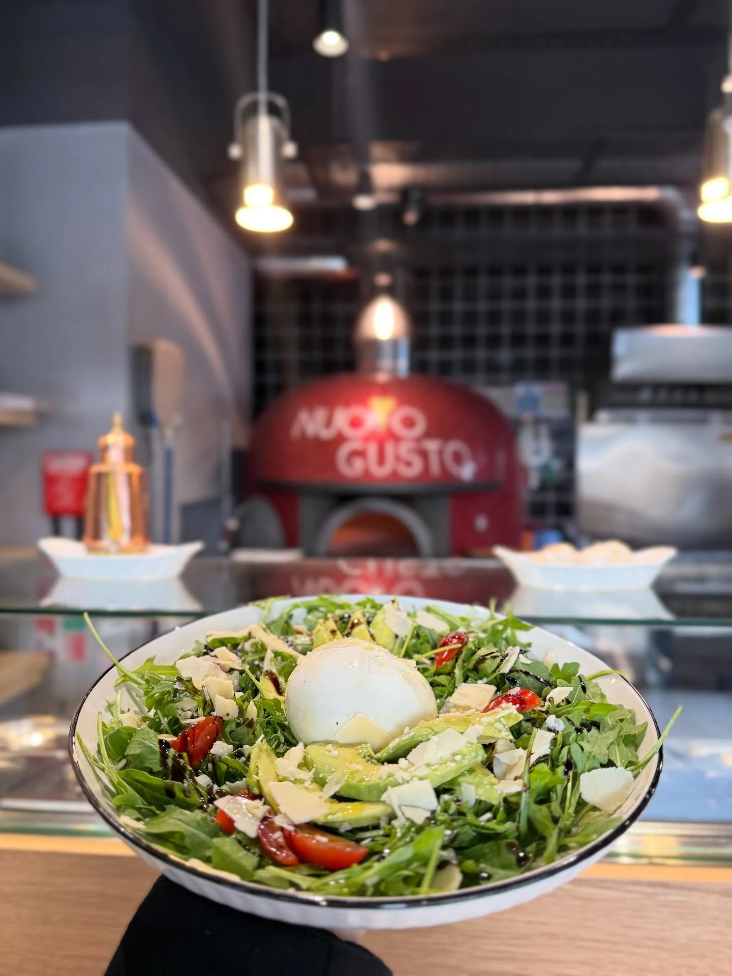 We&rsquo;re not just about pizza&hellip; you&rsquo;ll also find delicious, homemade salads here! 🥗✨

From the classic Caesar to your own custom mix &ndash; just ask if you&rsquo;d like to add any of your favourite ingredients to a dish from our menu