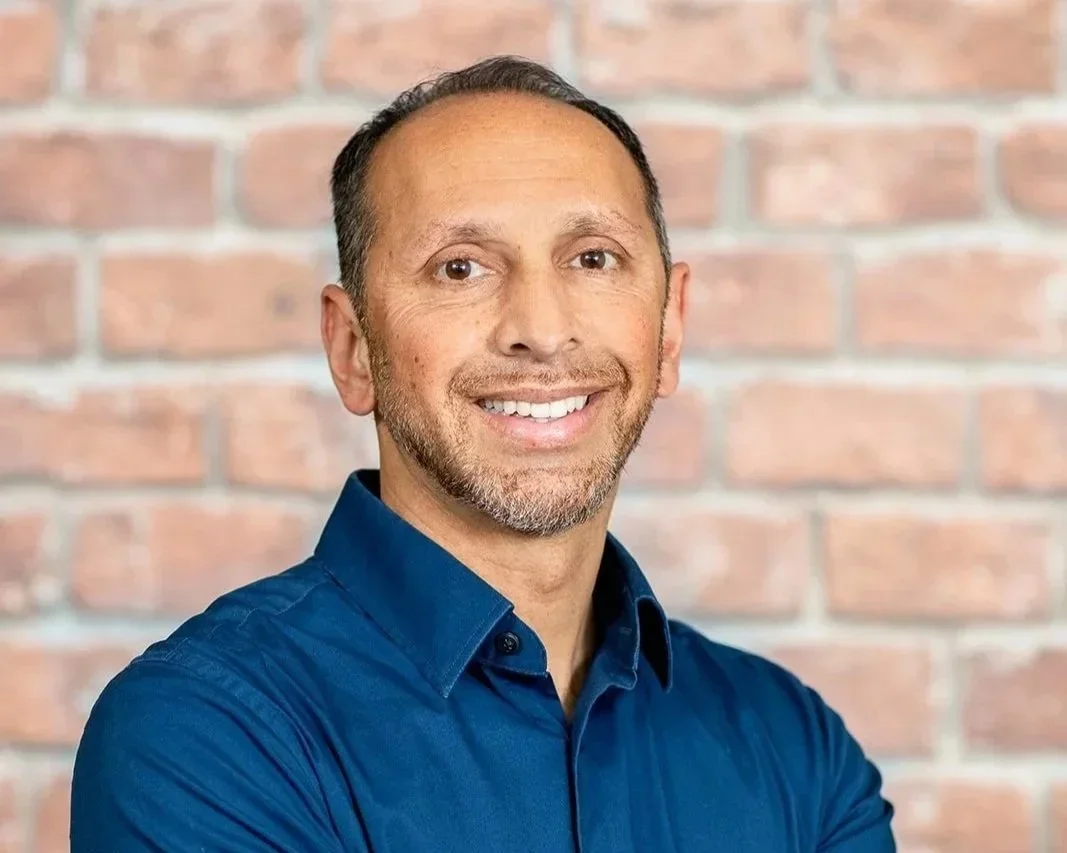 Nasser Chanda</span>