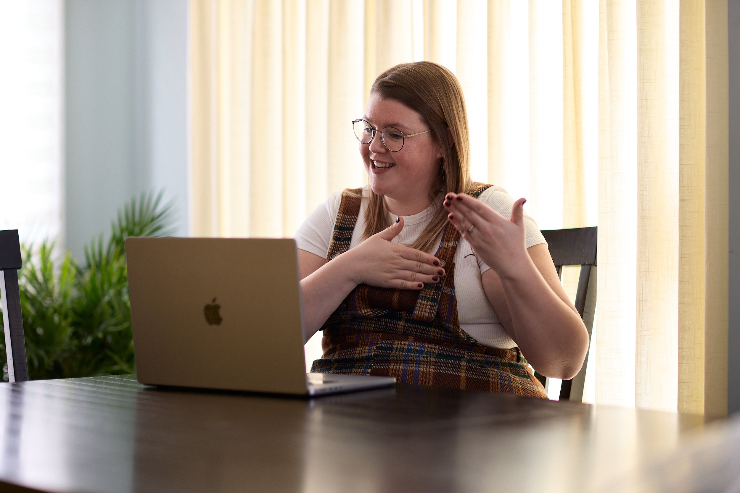 IBCLC teaching online breastfeeding class