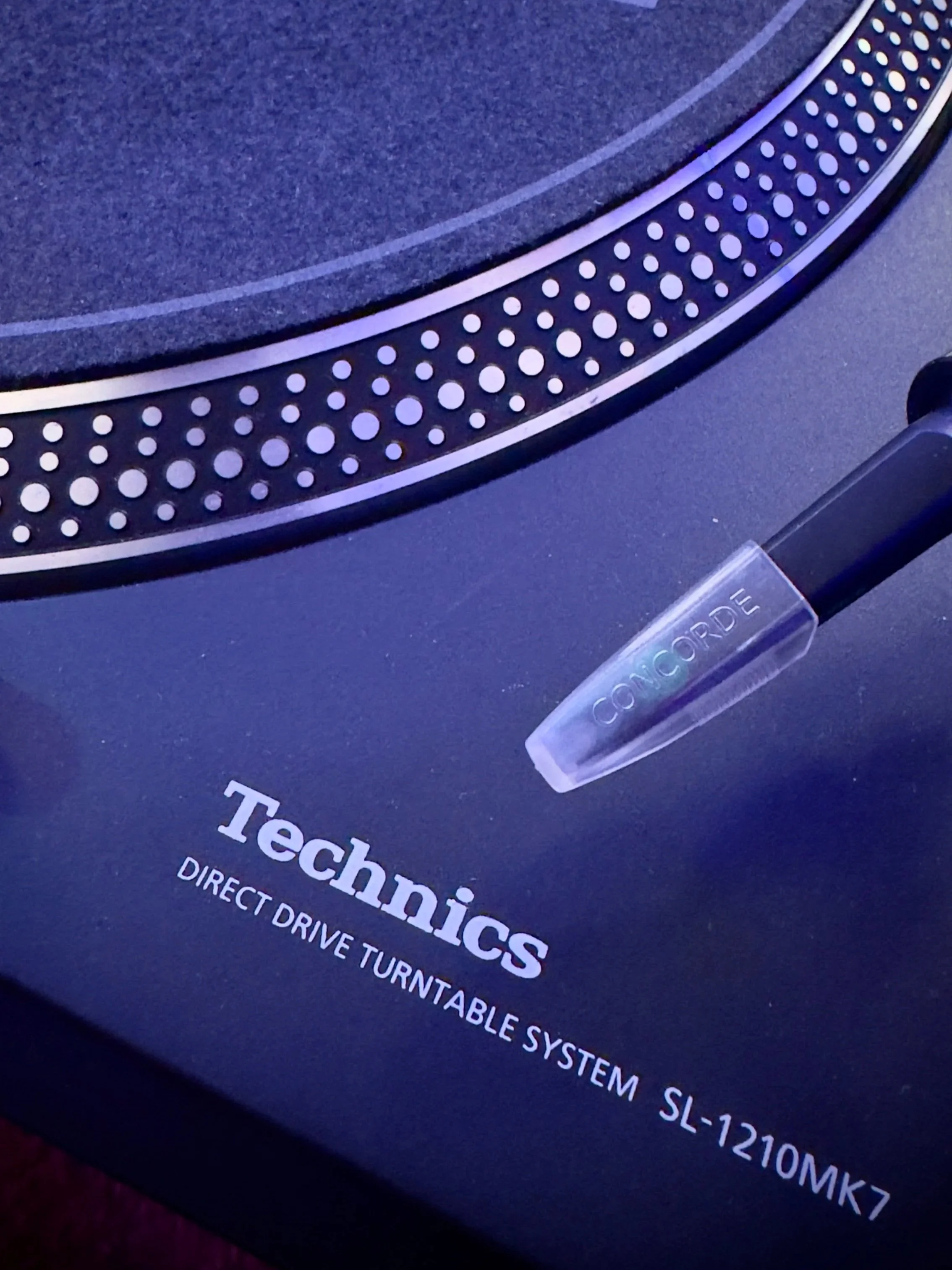 Giradischi Technics con sistema di azionamento diretto SL-1210MK7