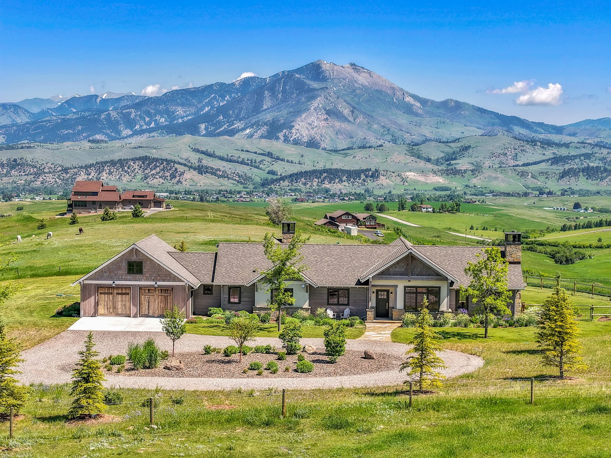 168 Hawthorne-001.jpg