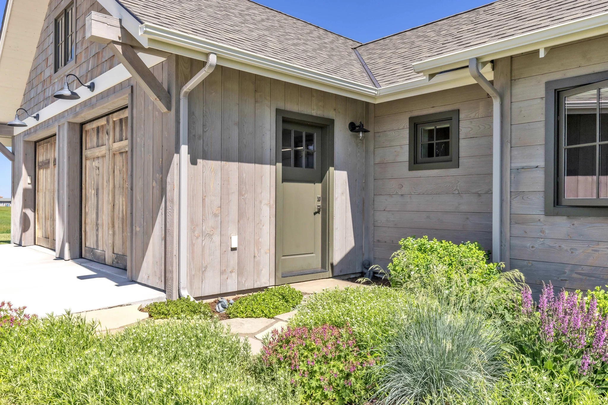 168 Hawthorne-009.jpg