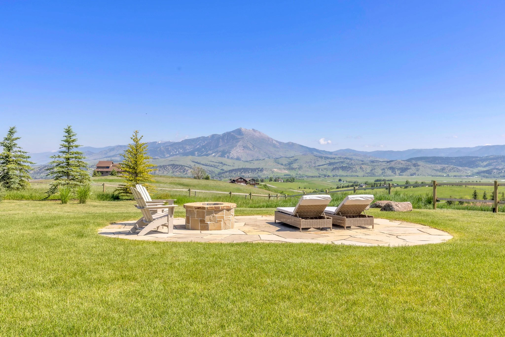 168 Hawthorne-080.jpg