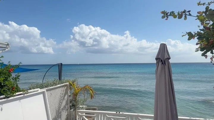 Nayru under sail! I&rsquo;m always on board while she&rsquo;s sailing so never get to appreciate her from a distance! Nice to see her from a new point of view.
.
Thanks @the_van_tastic_4 for catching us in action!
.
#sailbarbados #sailcaribbean #wesa