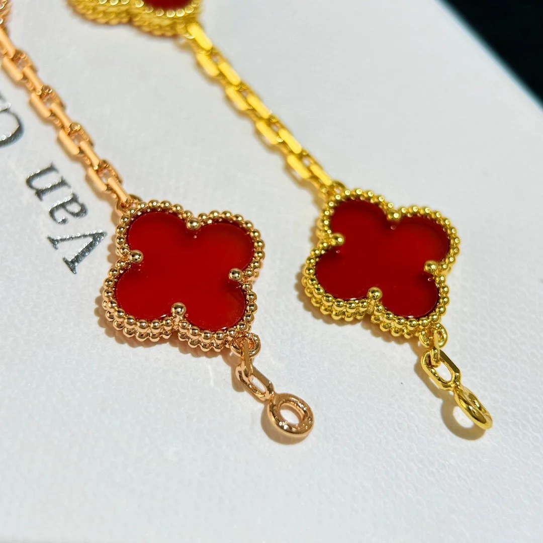 Van Cleef Bracelet (2).JPG