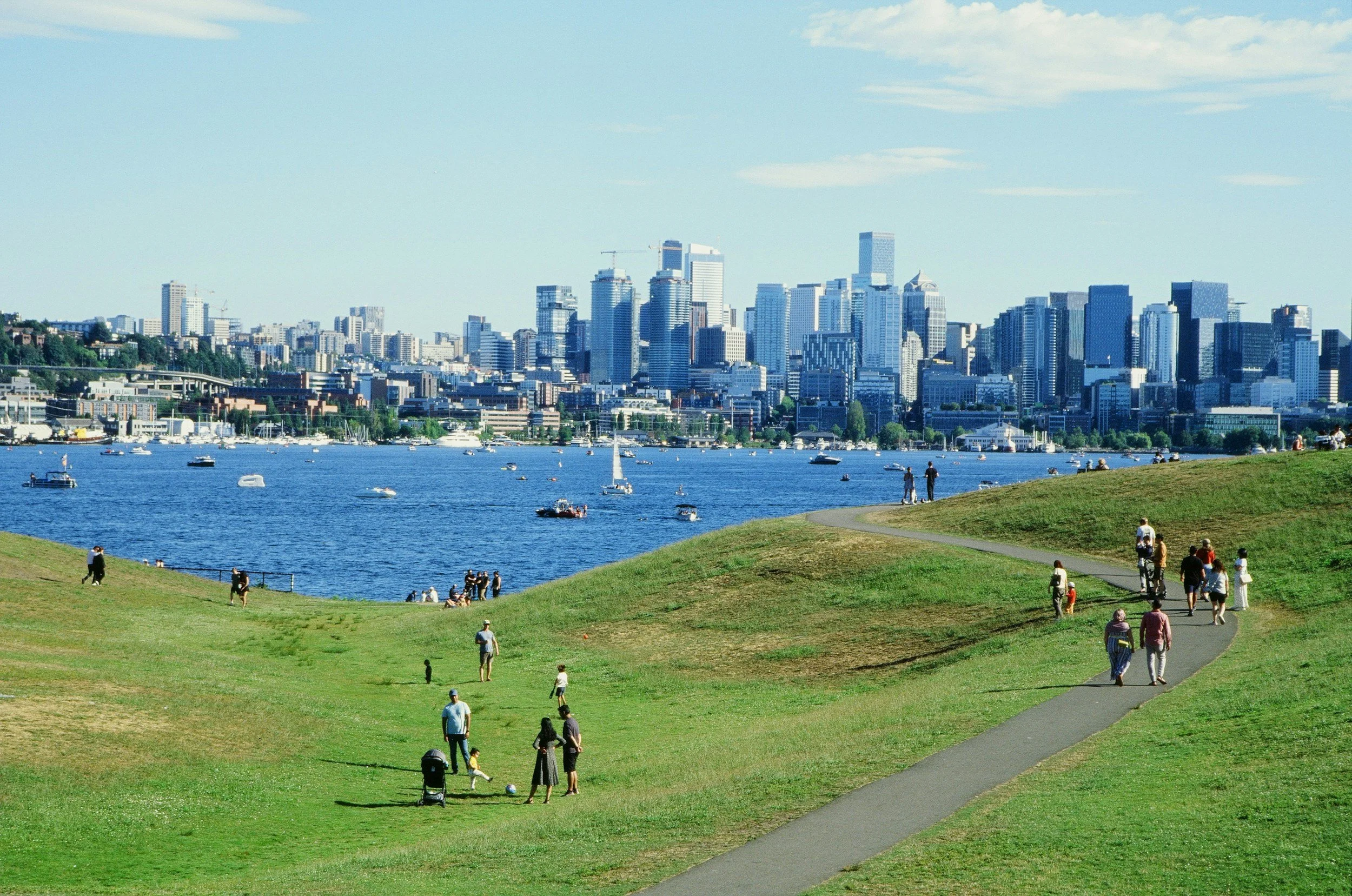 A view of downtown Seattle, WA from Fremont across Lake Union.