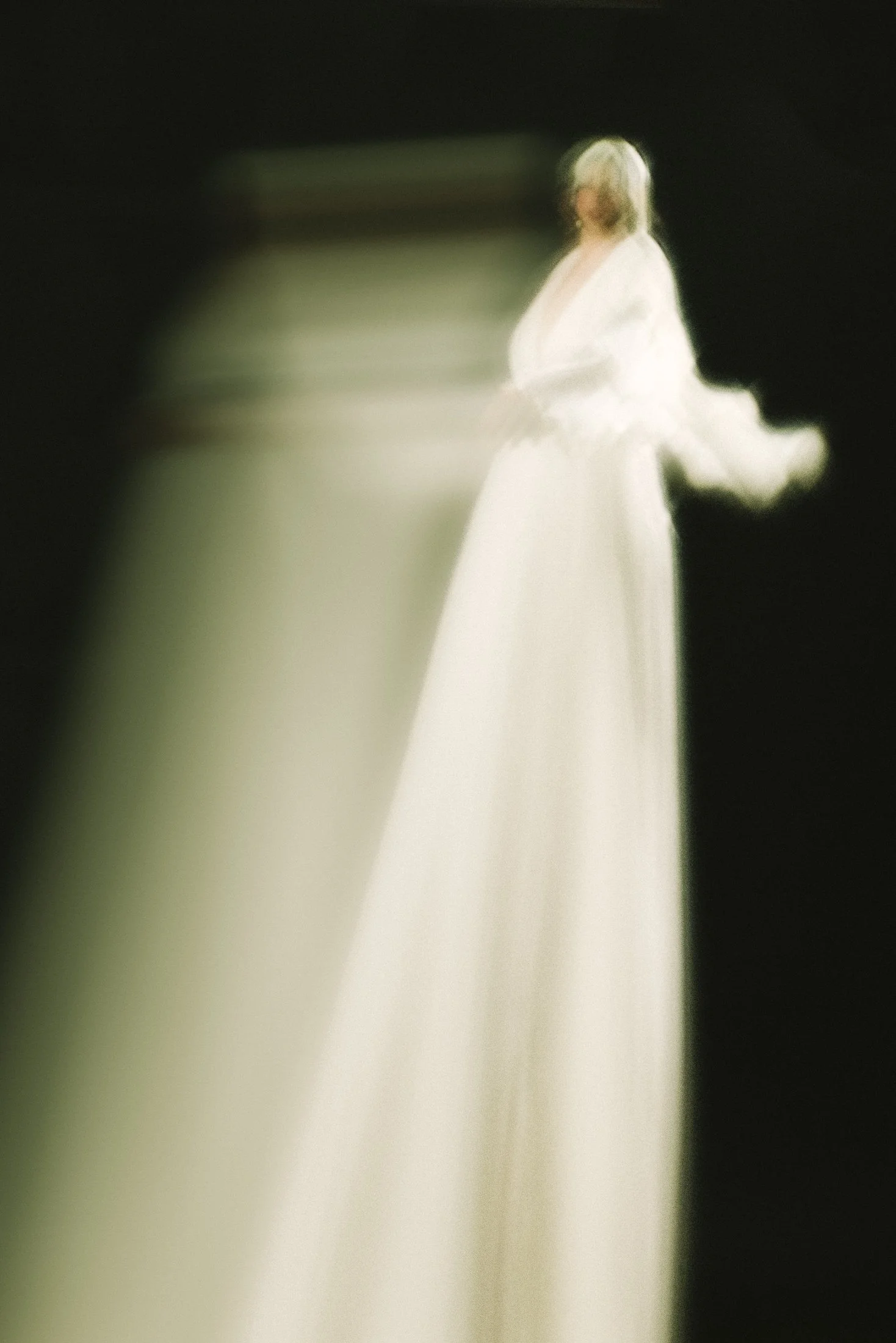 02_2025_DarkRomance_Creative-128-Edit.jpg