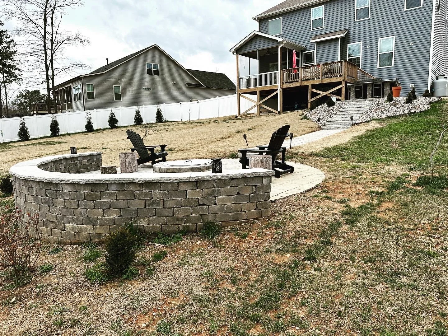 outdoor fire pit area
