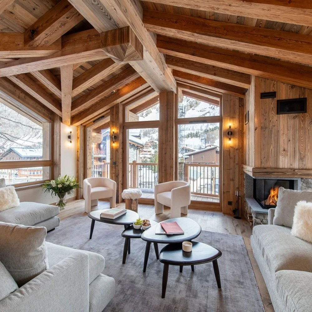 Some families prefer a home over a resort &mdash; room to spread out, slow mornings, cozy evenings, and space to actually be together.
Here are a few of my favorite luxury homes that deliver that warm, family-friendly vibe&hellip; with all the elevat