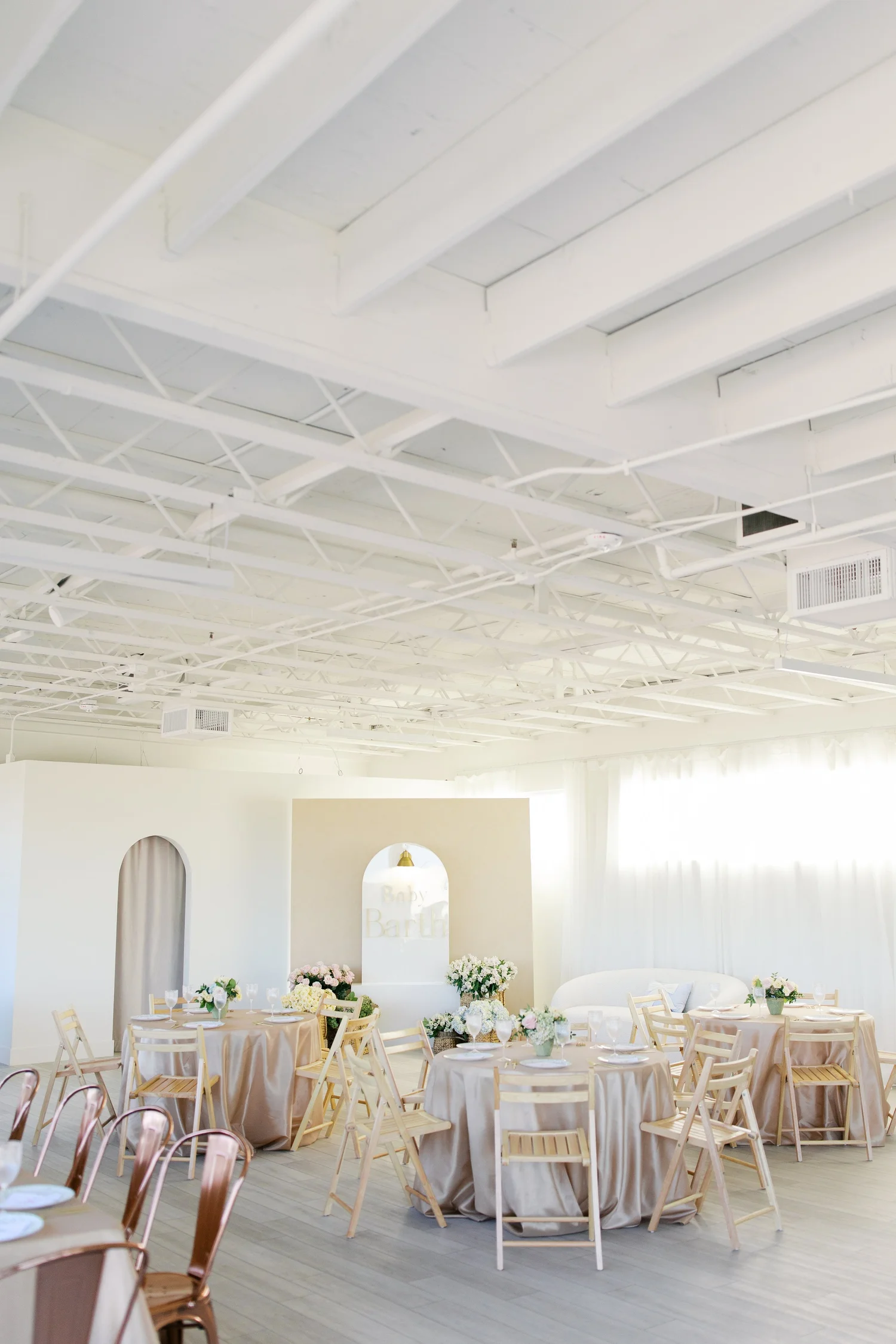Elegant décor and floral details at 480 Natural Light Studio