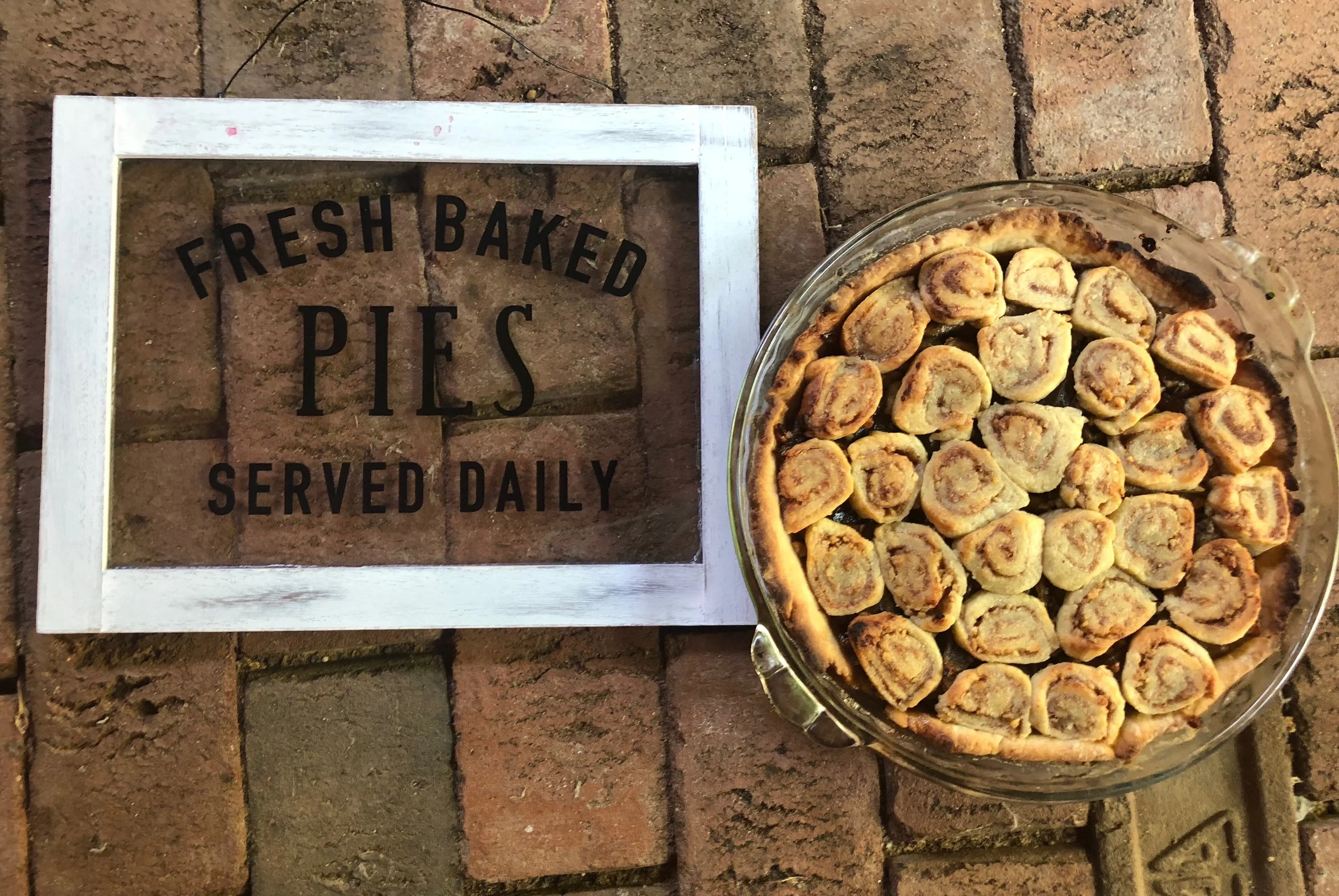Cinnamon Apple Walnut Pie (vegan)