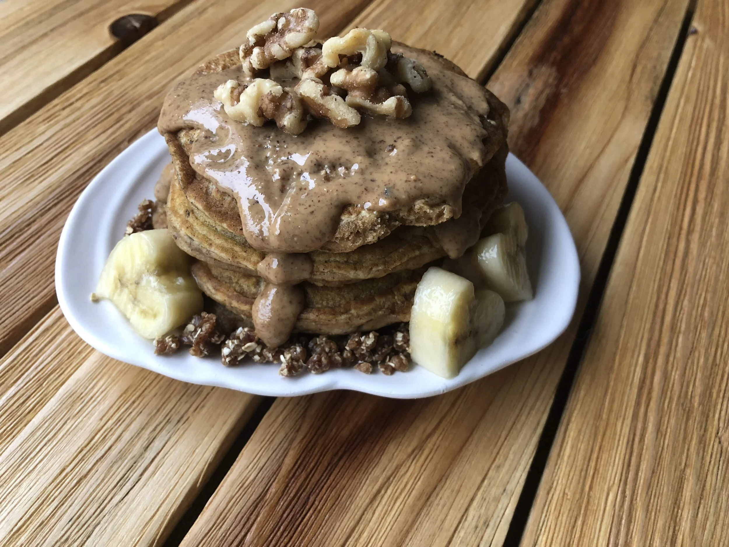 Pumpkin Spice Pancakes (vegan + oil-free)