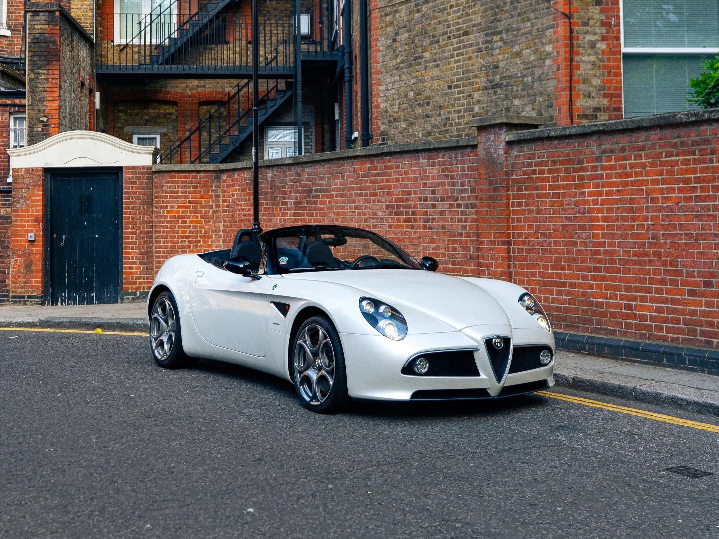 8C Spider