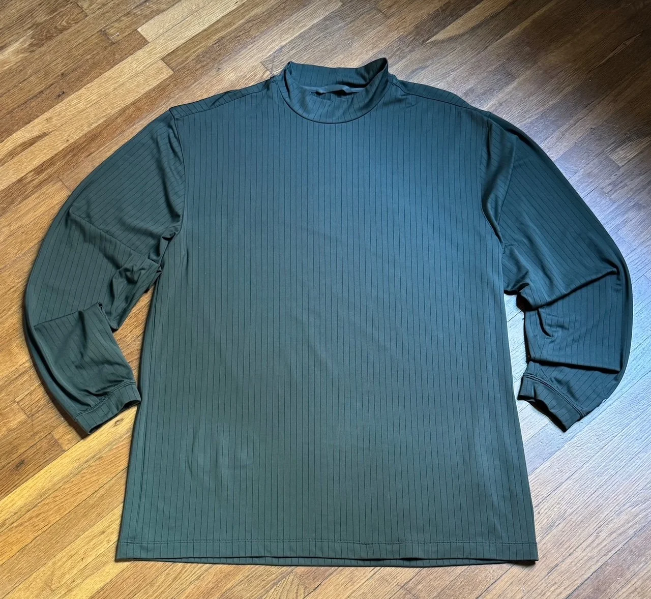 Nike Long Sleeve Mock Neck - Size L