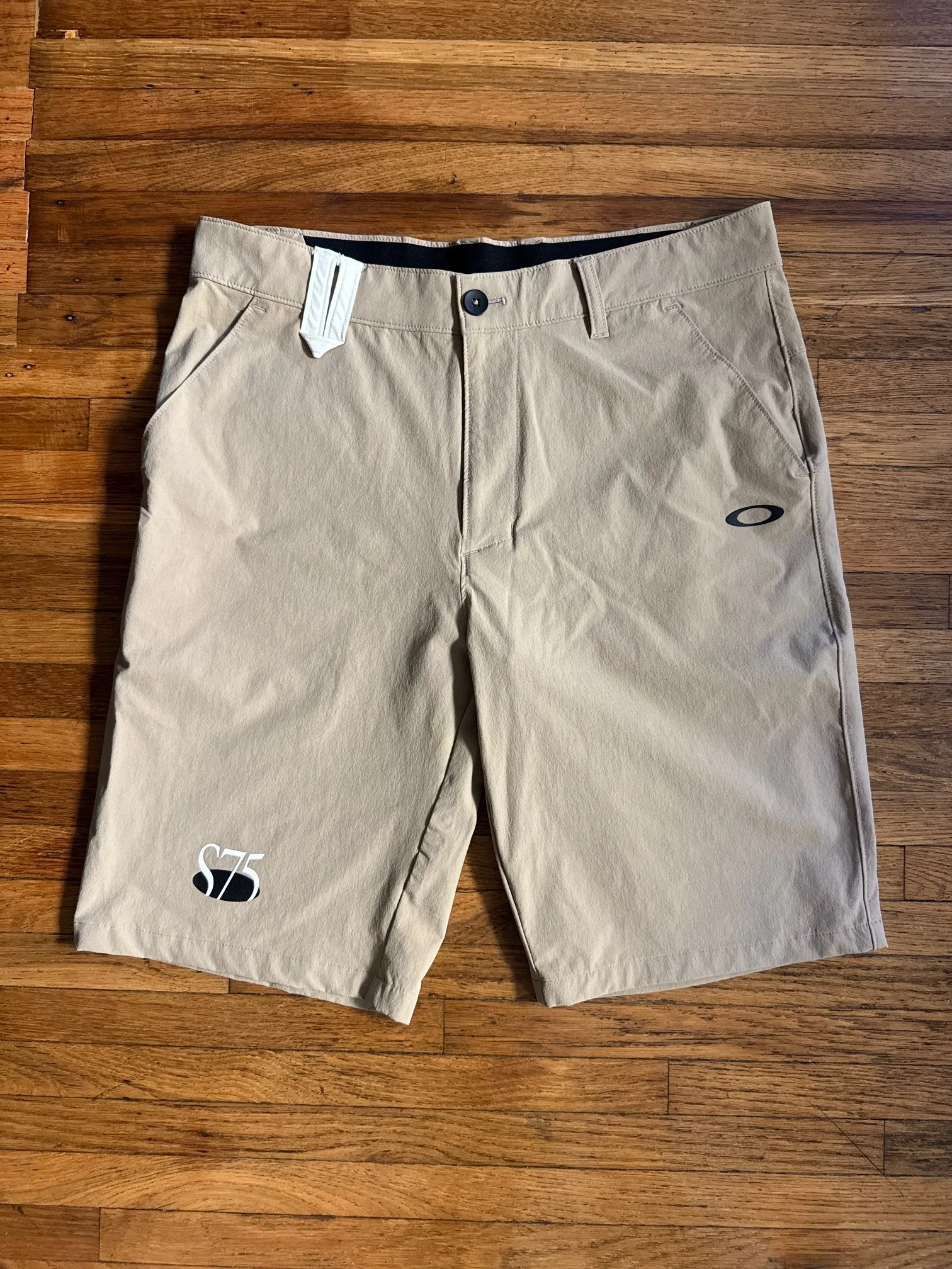 Oakley x Staple Shorts - Size 32