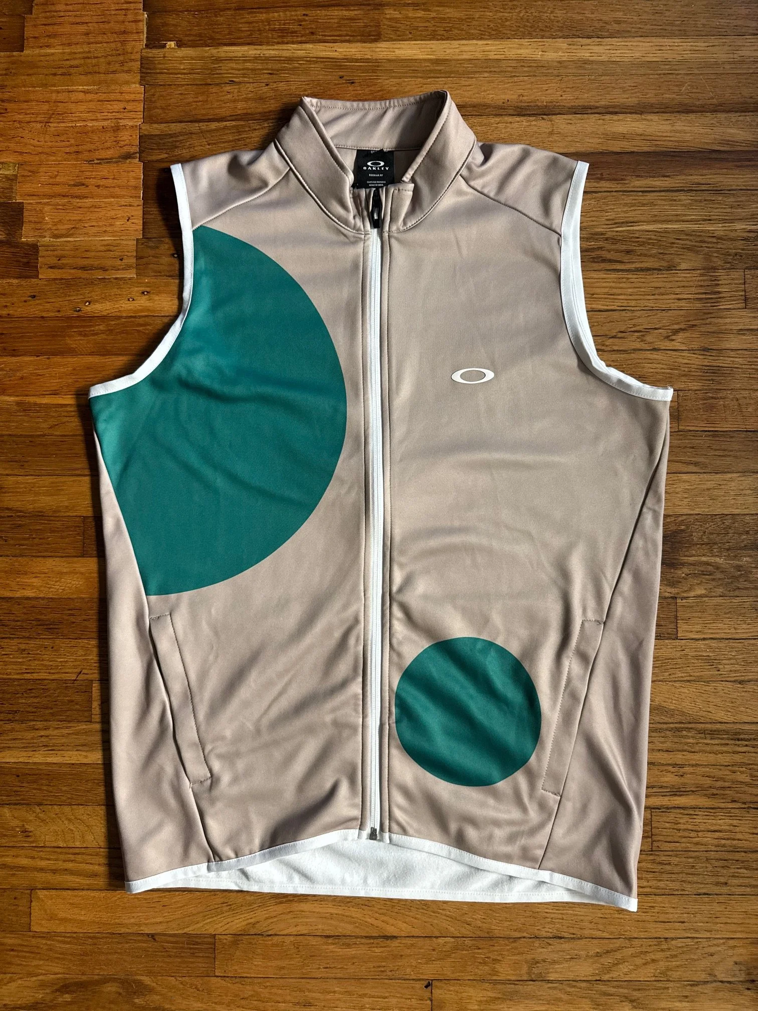 Oakley x Staple Vest