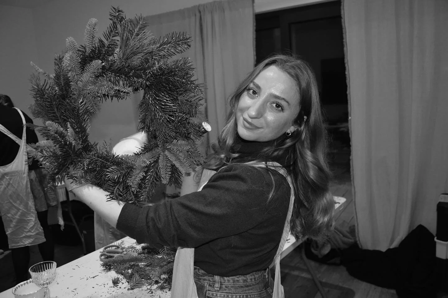Spent the evening wreath making with some of my nearest and dearest. 🧡 It&rsquo;s such a wholesome experience to share my love with the people I love. I could feel the buzz of creativity amongst the ladies and I was so proud of each and every one of